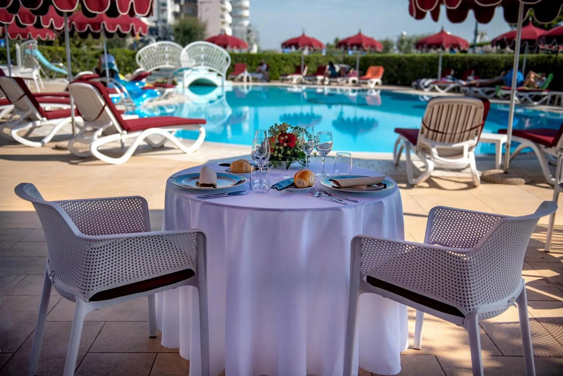 Restaurant/places to eat in Hotel Le Tegnue