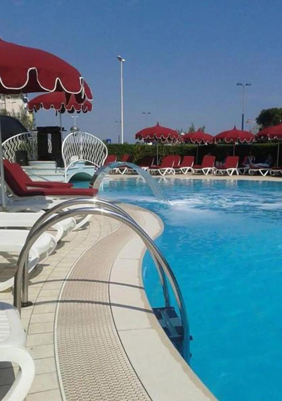 Restaurant/places to eat in Hotel Le Tegnue