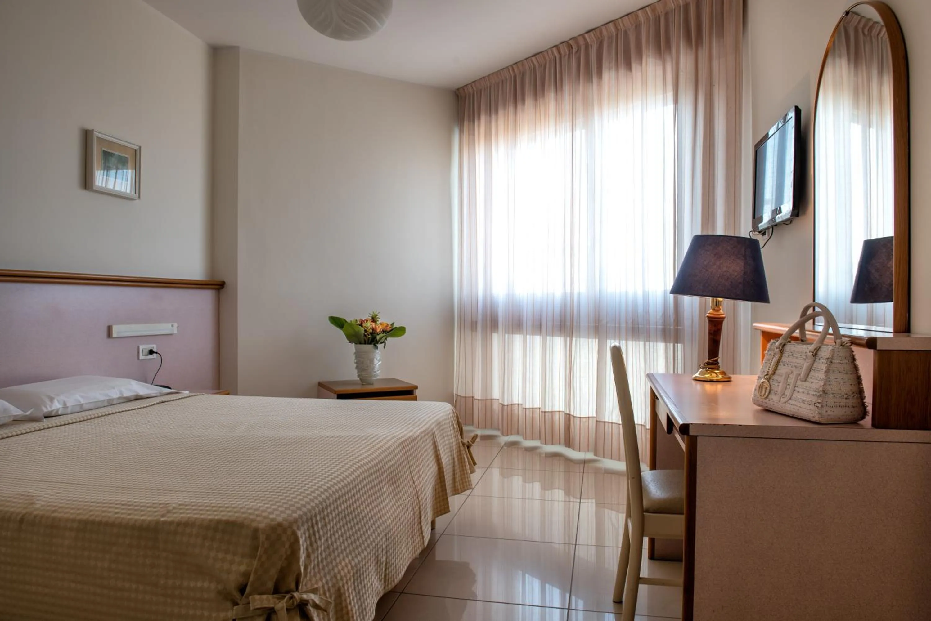 Bed in Hotel Le Tegnue