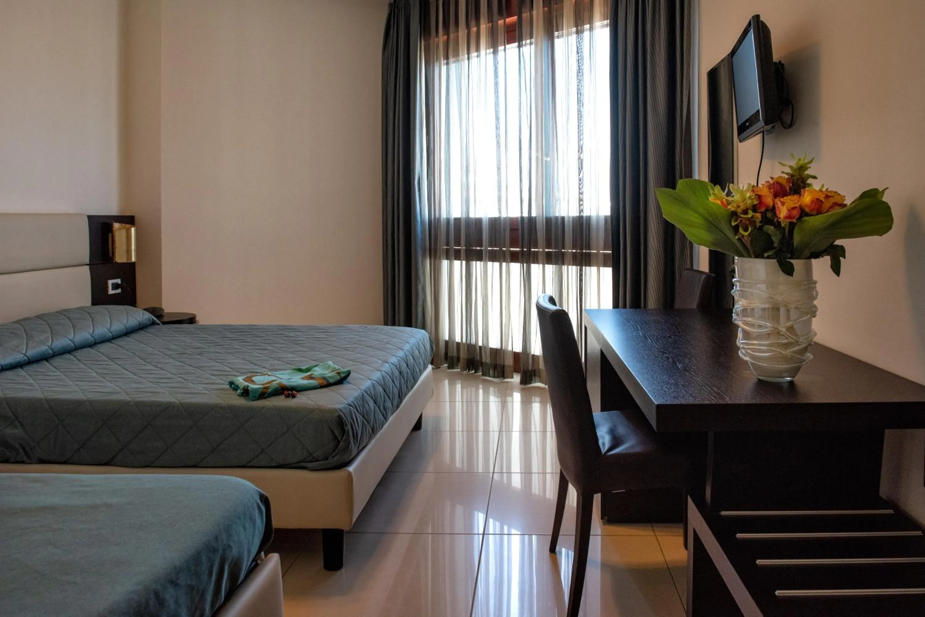 Bed in Hotel Le Tegnue