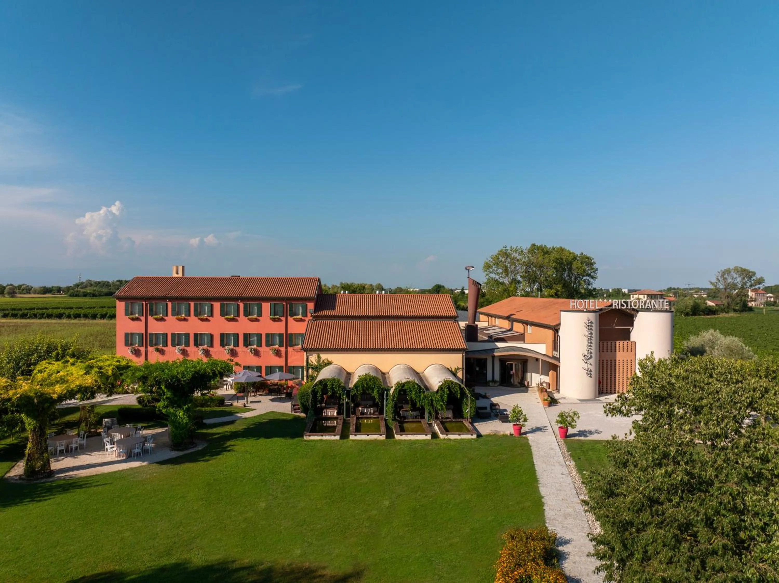 Property building in Borgo Ronchetto