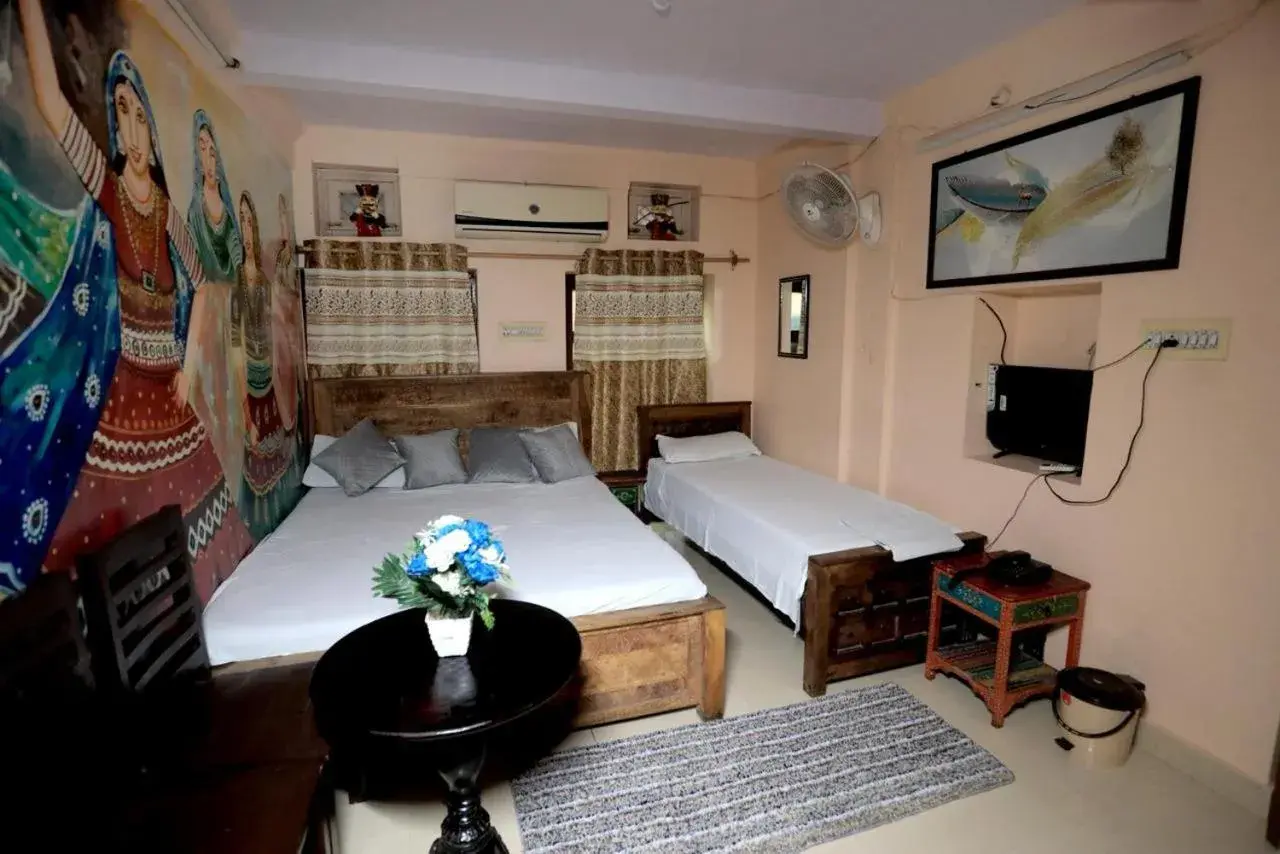 Deluxe Double Room with Balcony in Banaji Heritage Havelii Deluxe Double Room with Balcony in Banaji Heritage Havelii
