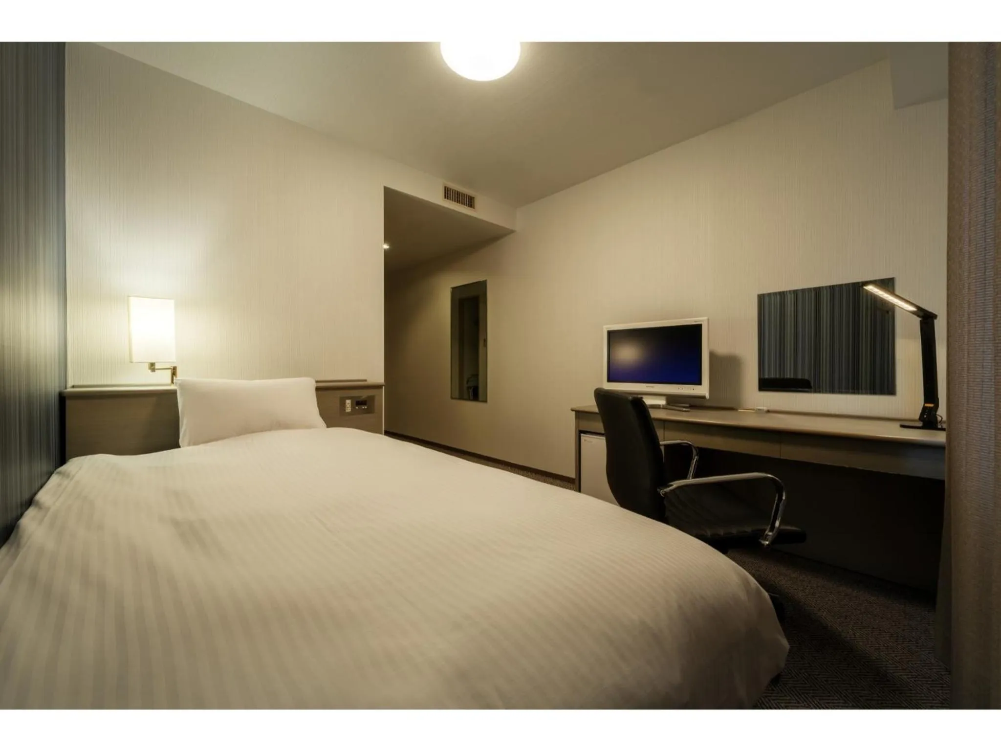 Bed in Hotel Ronshan Sapporo - Vacation STAY 64937v