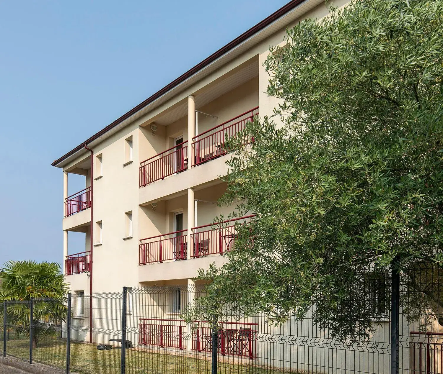 Apartment with Balcony in Apparts Confort 87 Apartment with Balcony in Apparts Confort 87