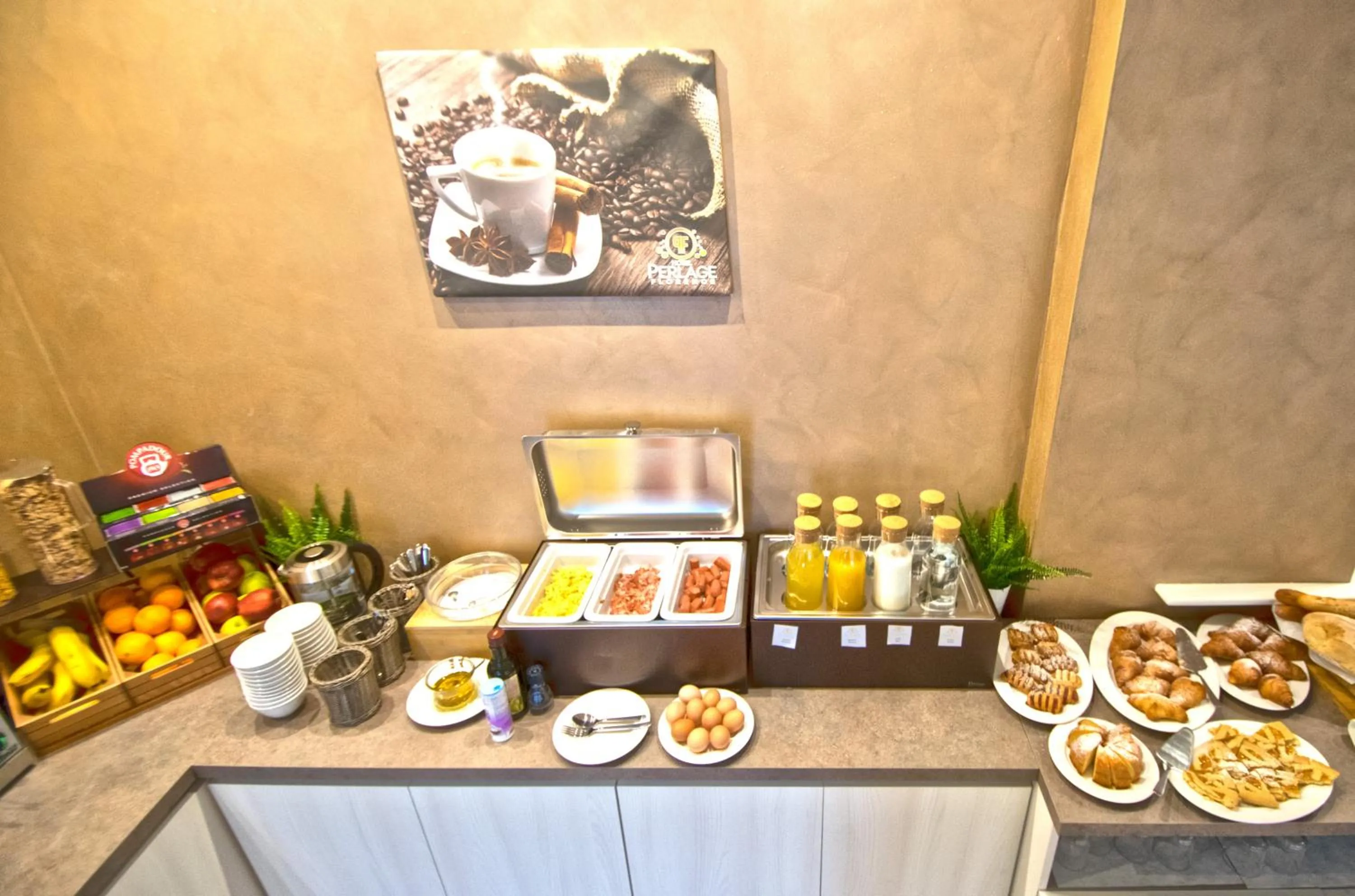 Continental breakfast in Hotel Perlage Florence - Free city tax with Private Parking & Fast Wifi