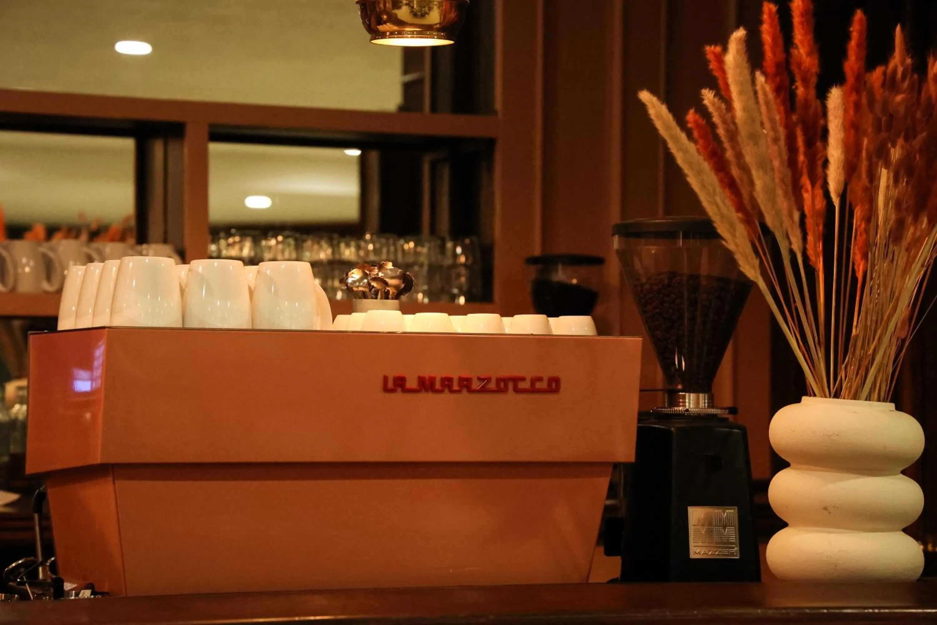 Coffee/tea facilities in The Boulder Broker