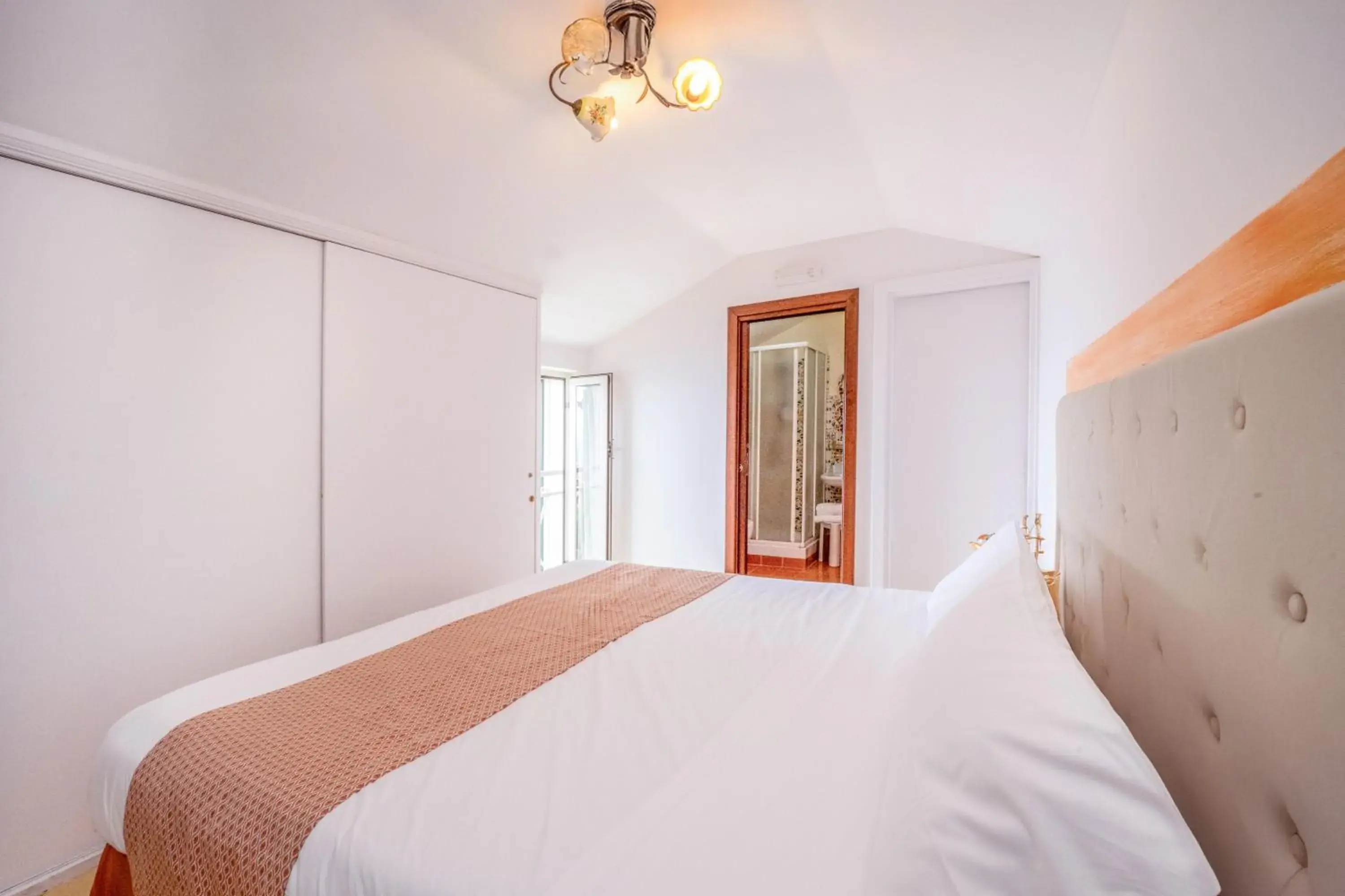 Two Connecting Double Rooms in Locanda Degli Agrumi Two Connecting Double Rooms in Locanda Degli Agrumi