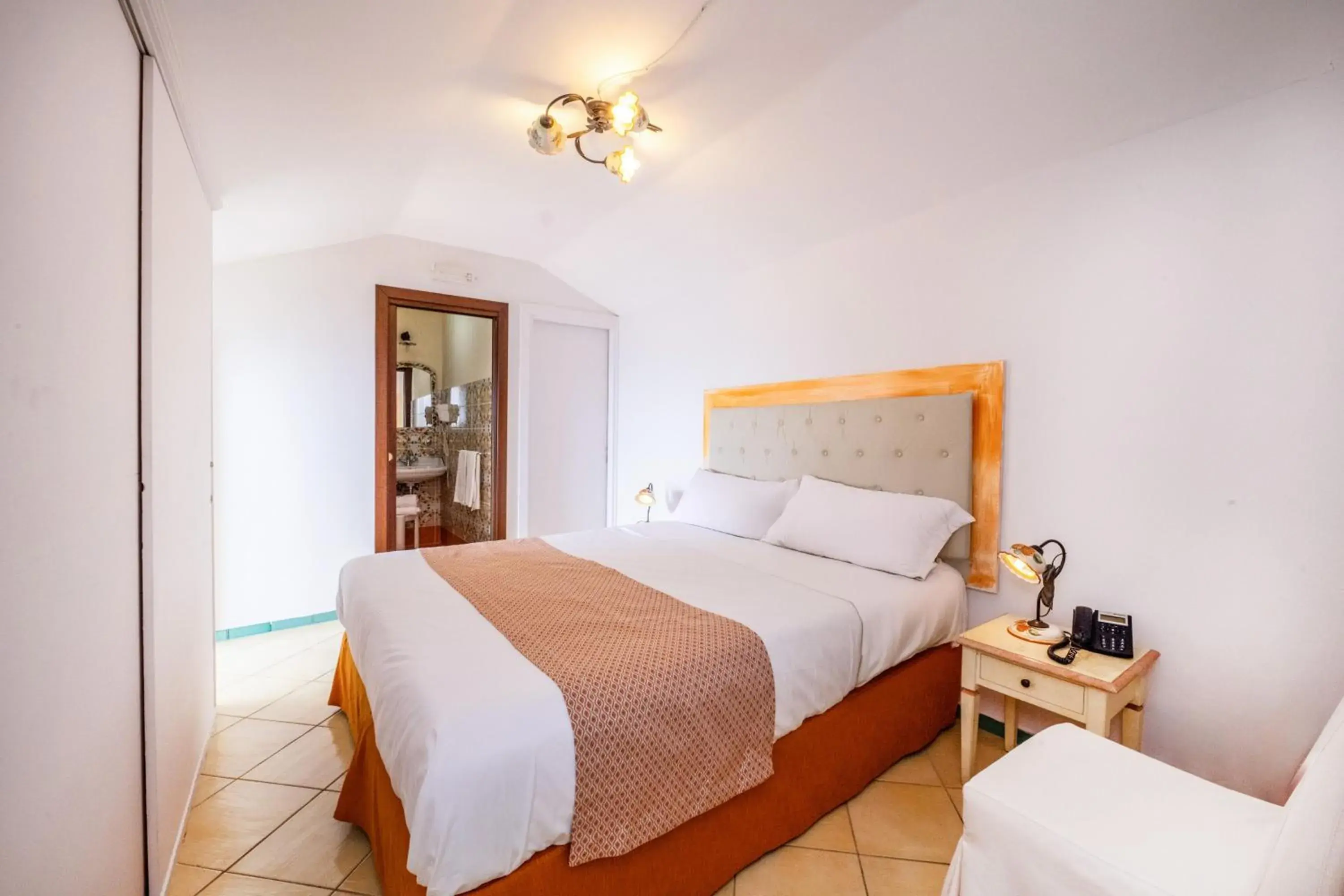 Two Connecting Double Rooms in Locanda Degli Agrumi Two Connecting Double Rooms in Locanda Degli Agrumi