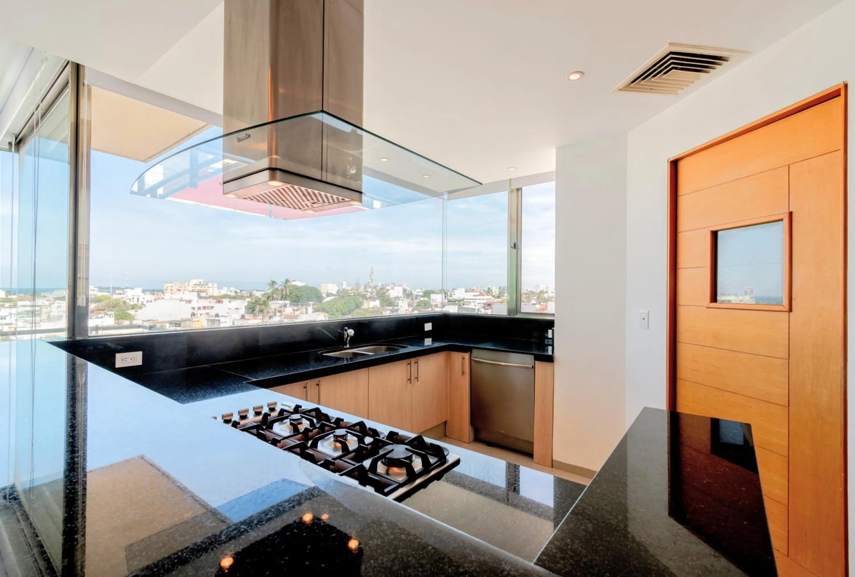 Kitchen or kitchenette in Terra Residencial