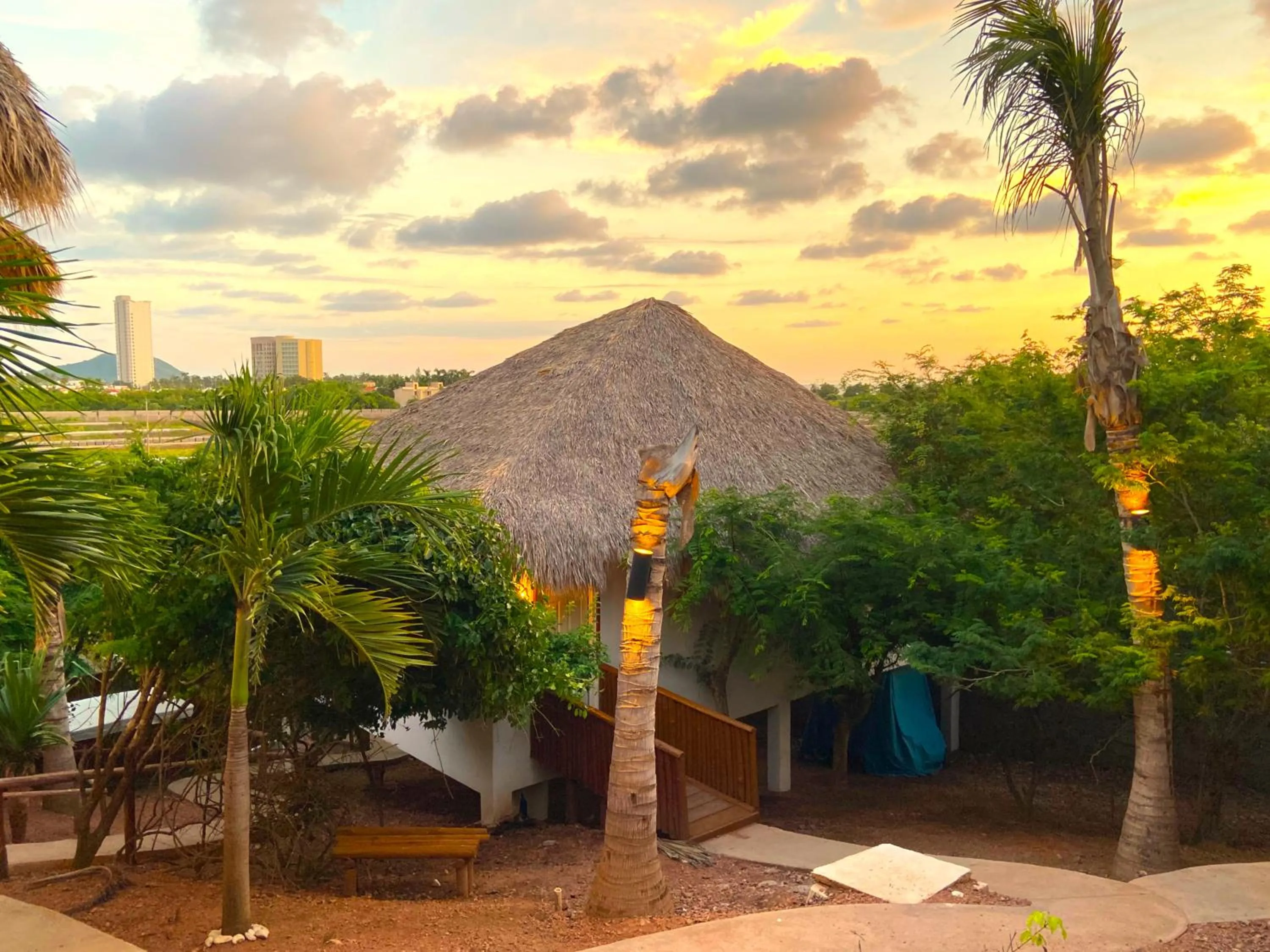 Nearby landmark in Palm Valley Cabins