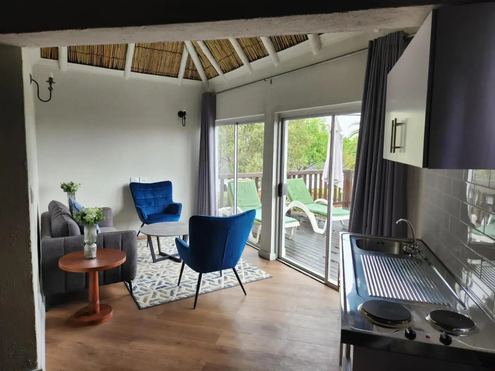 Patio in Shumba Valley Lodge Lanseria Airport Patio in Shumba Valley Lodge Lanseria Airport