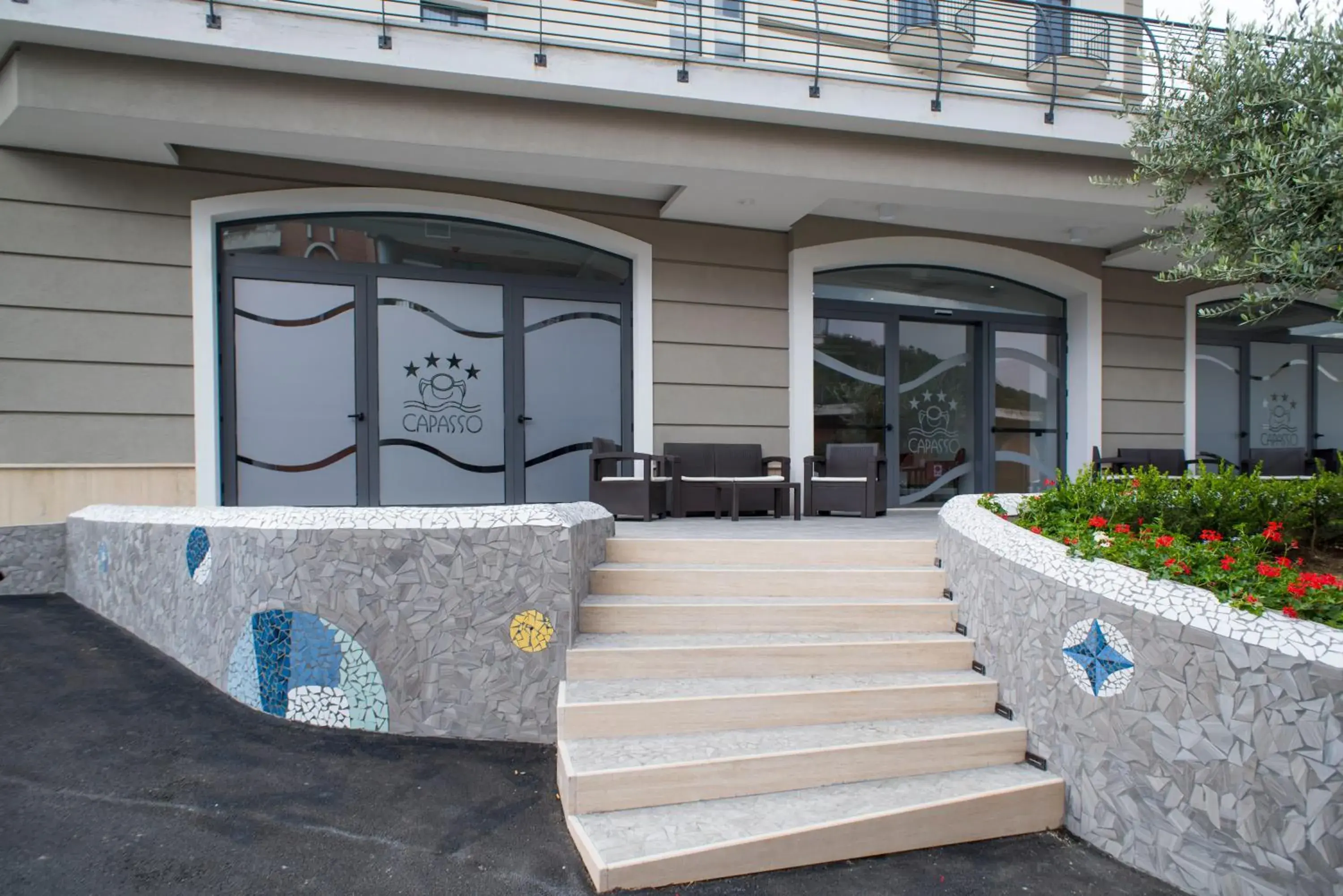 Facade/entrance in Hotel Terme Capasso Facade/entrance in Hotel Terme Capasso