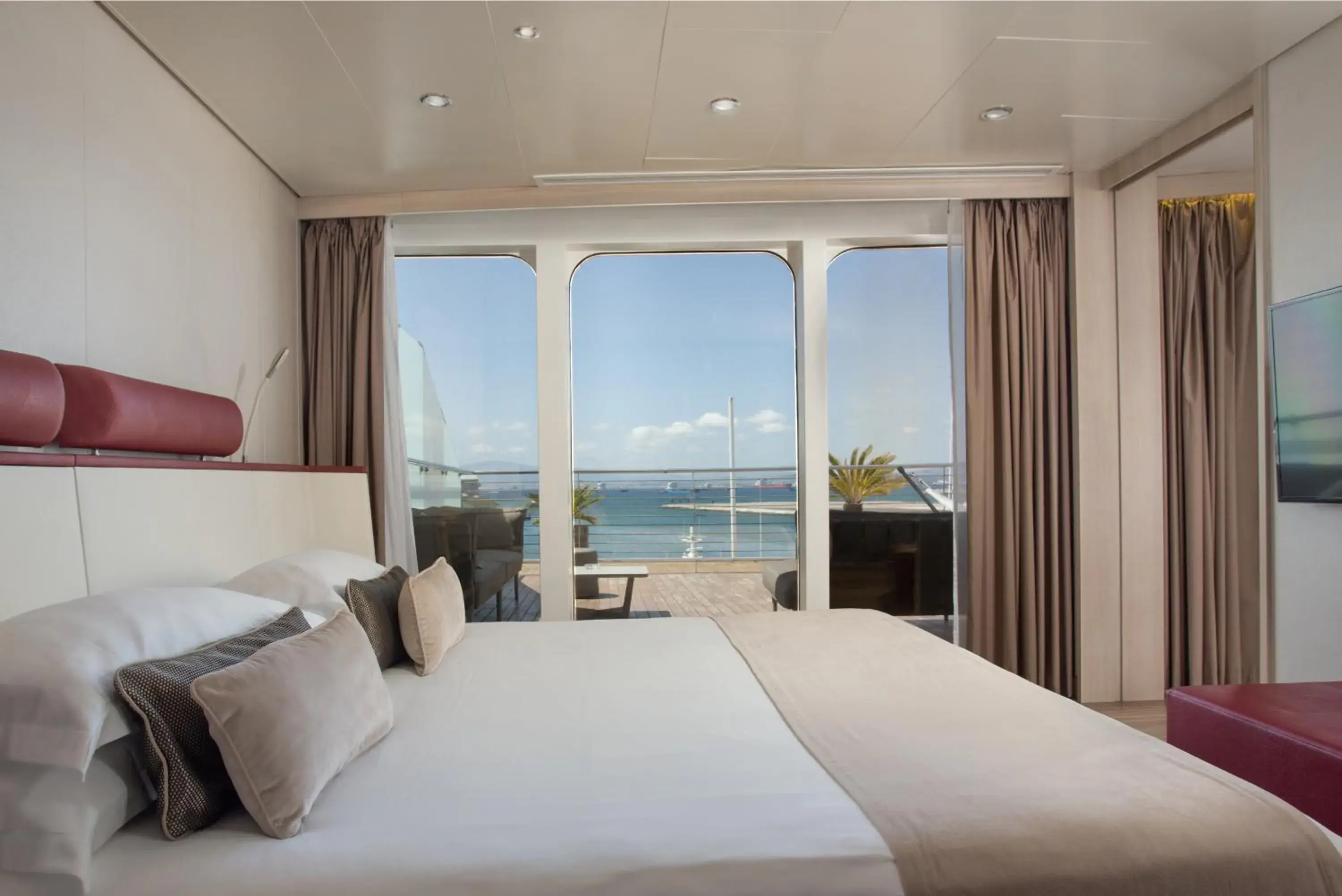 Suite with Sea View in Sunborn Gibraltar Suite with Sea View in Sunborn Gibraltar