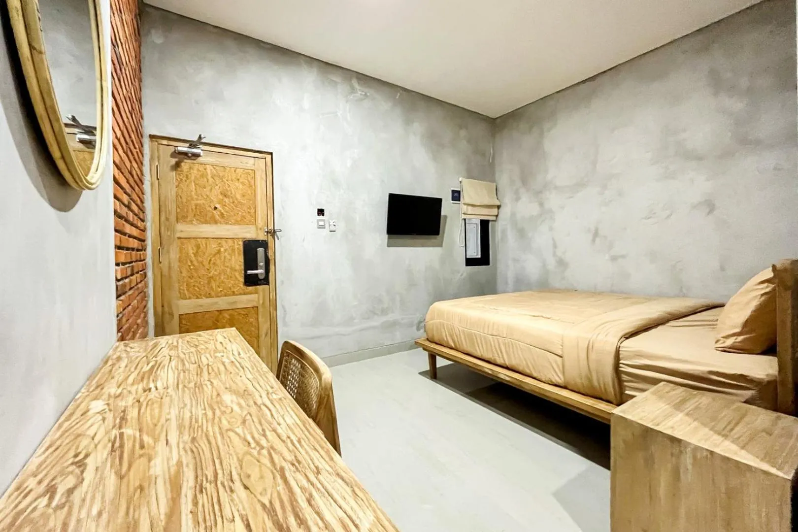 Photo of the whole room in Rattanhaus R Signature Mitra RedDoorz