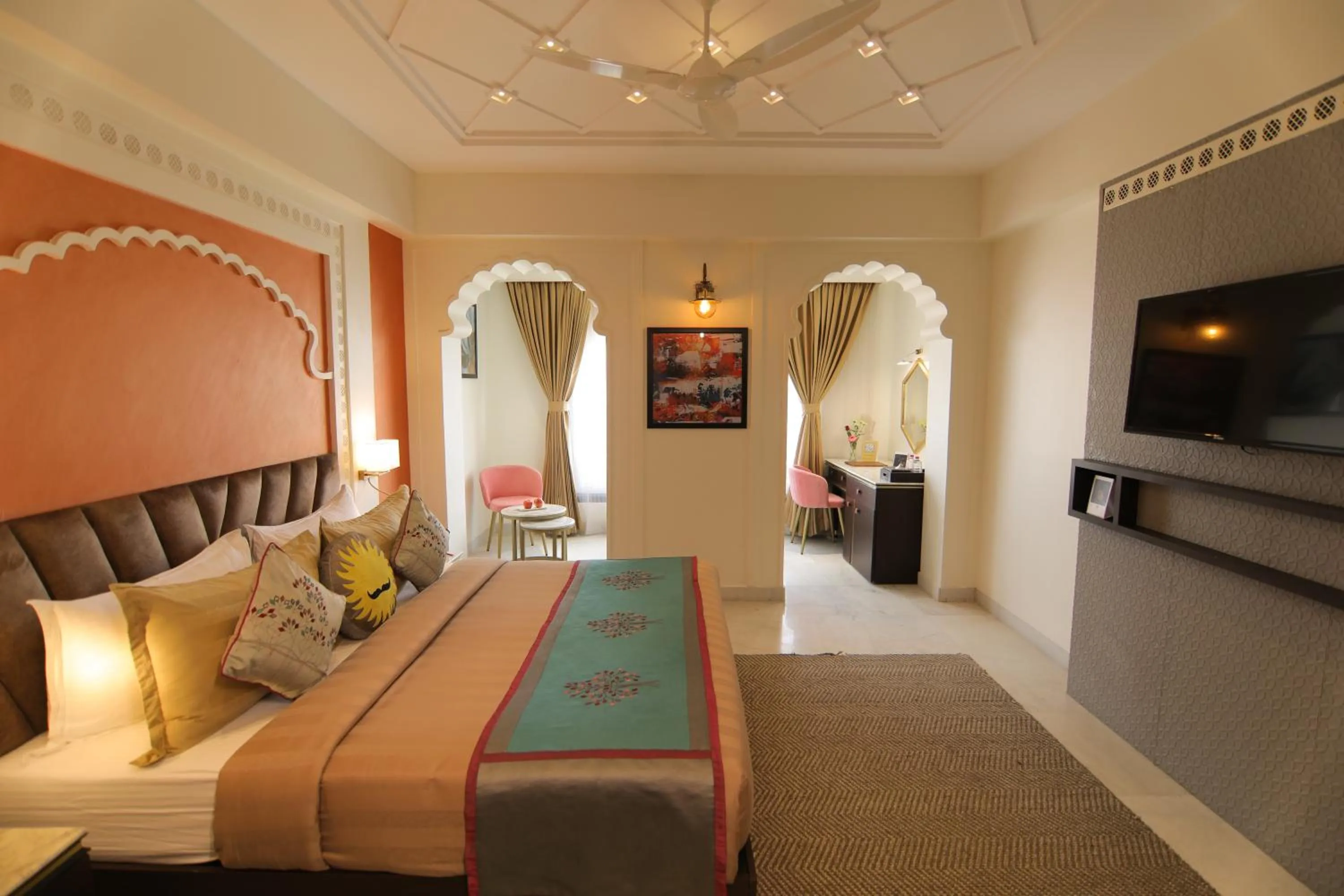 Bed in juSTa Ssatva Resort, Udaipur