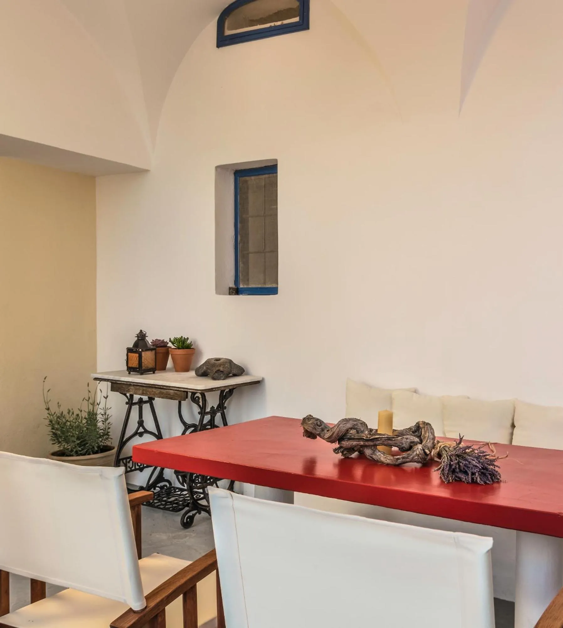 Balcony/Terrace in Astraea House