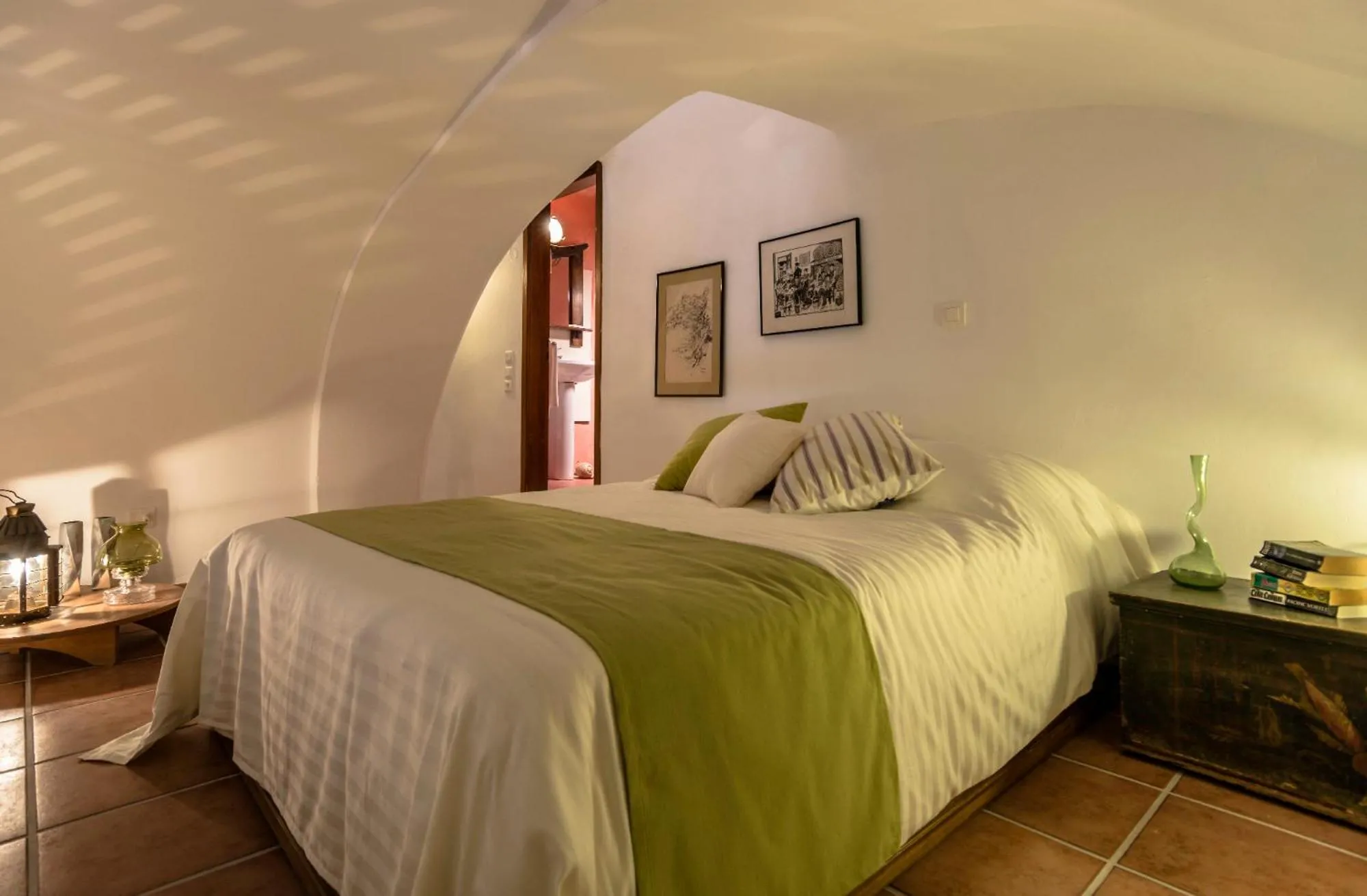 Bedroom, Bed in Astraea House