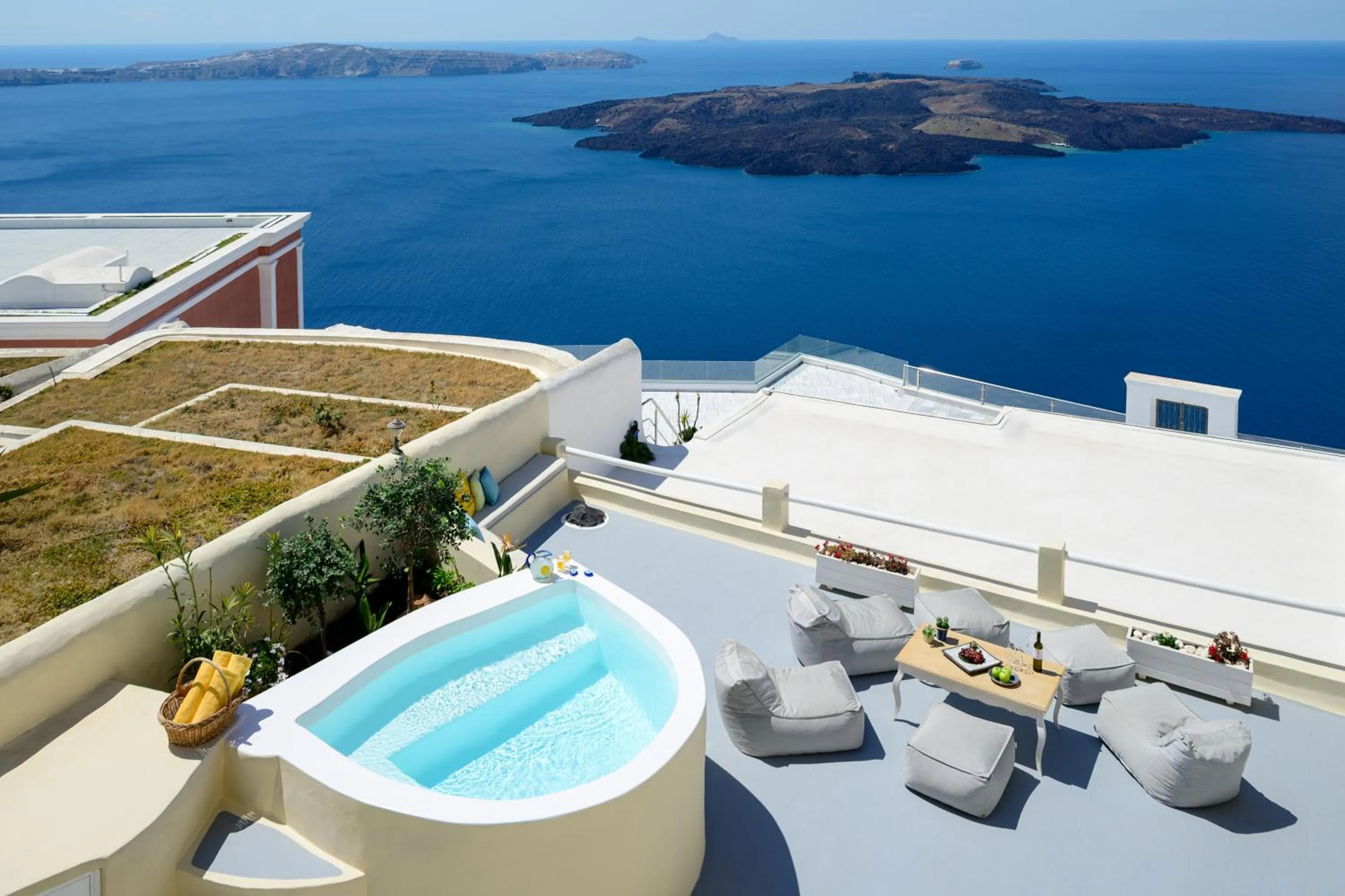 Balcony/Terrace in Astraea House
