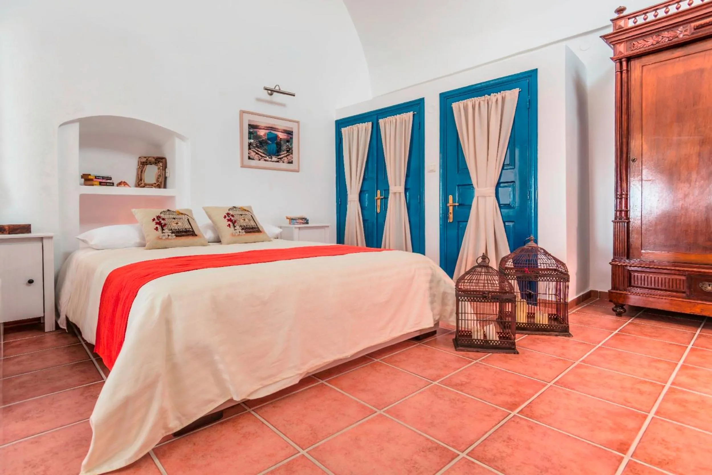 Bedroom, Bed in Astraea House