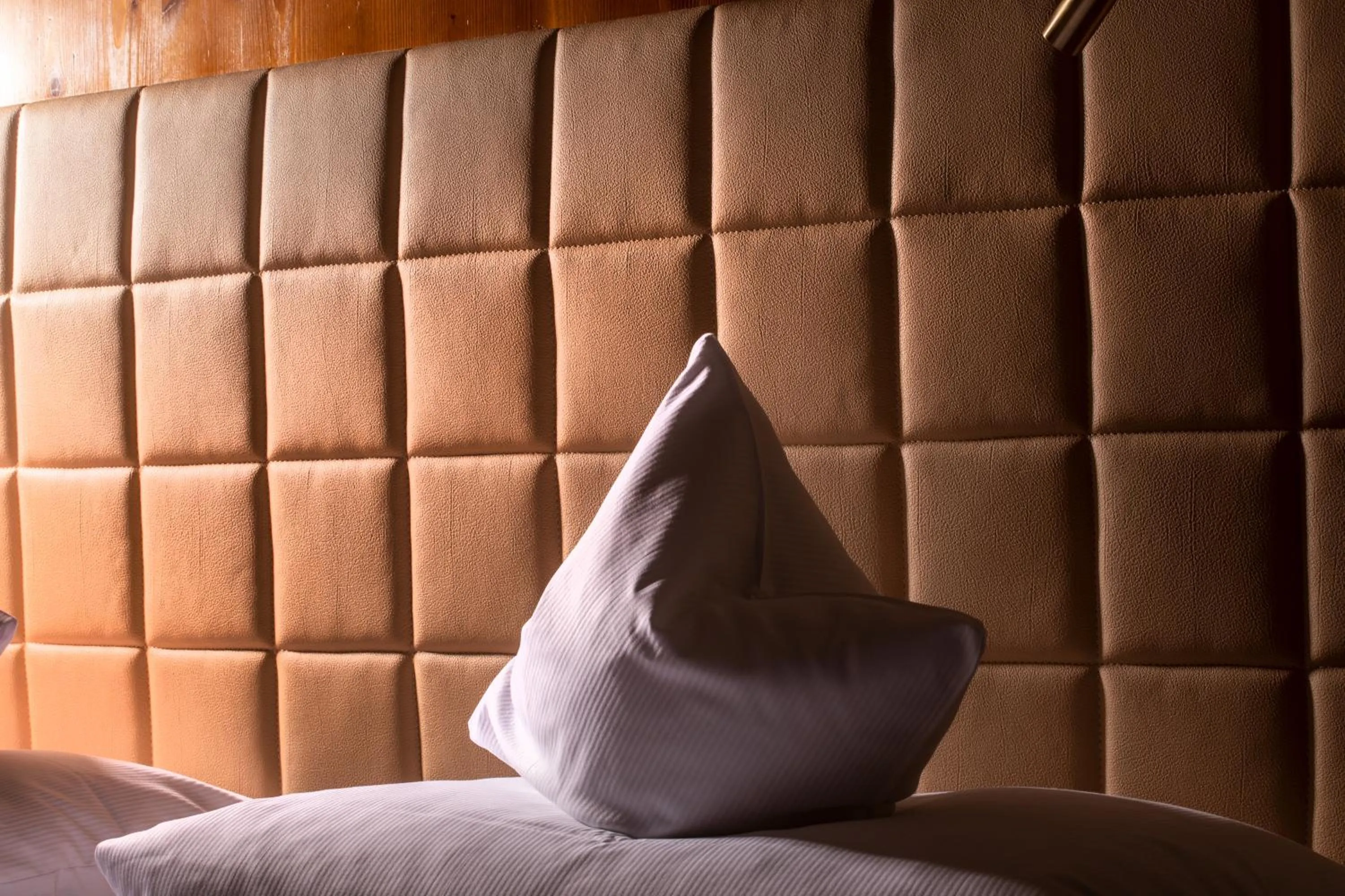 Other, Bed in Hotel Alter Weißbräu