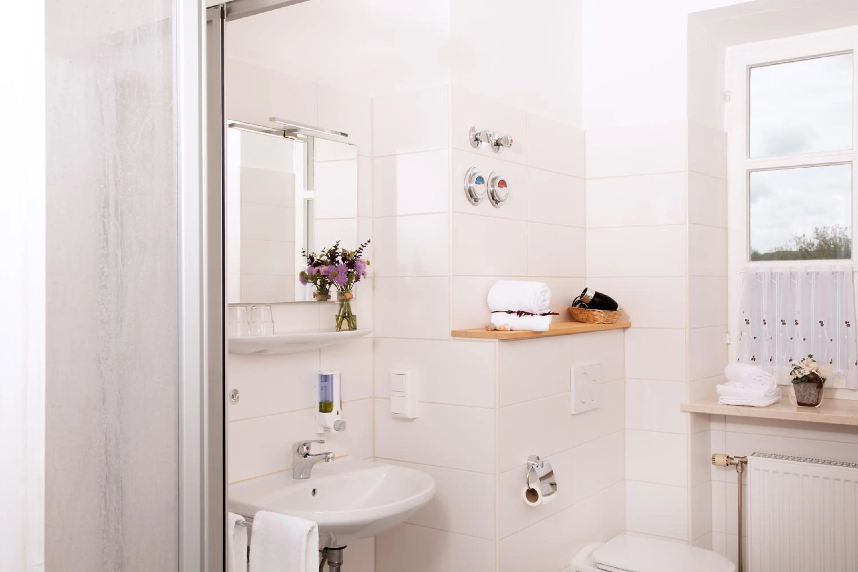 Bathroom in Hotel Alter Weißbräu