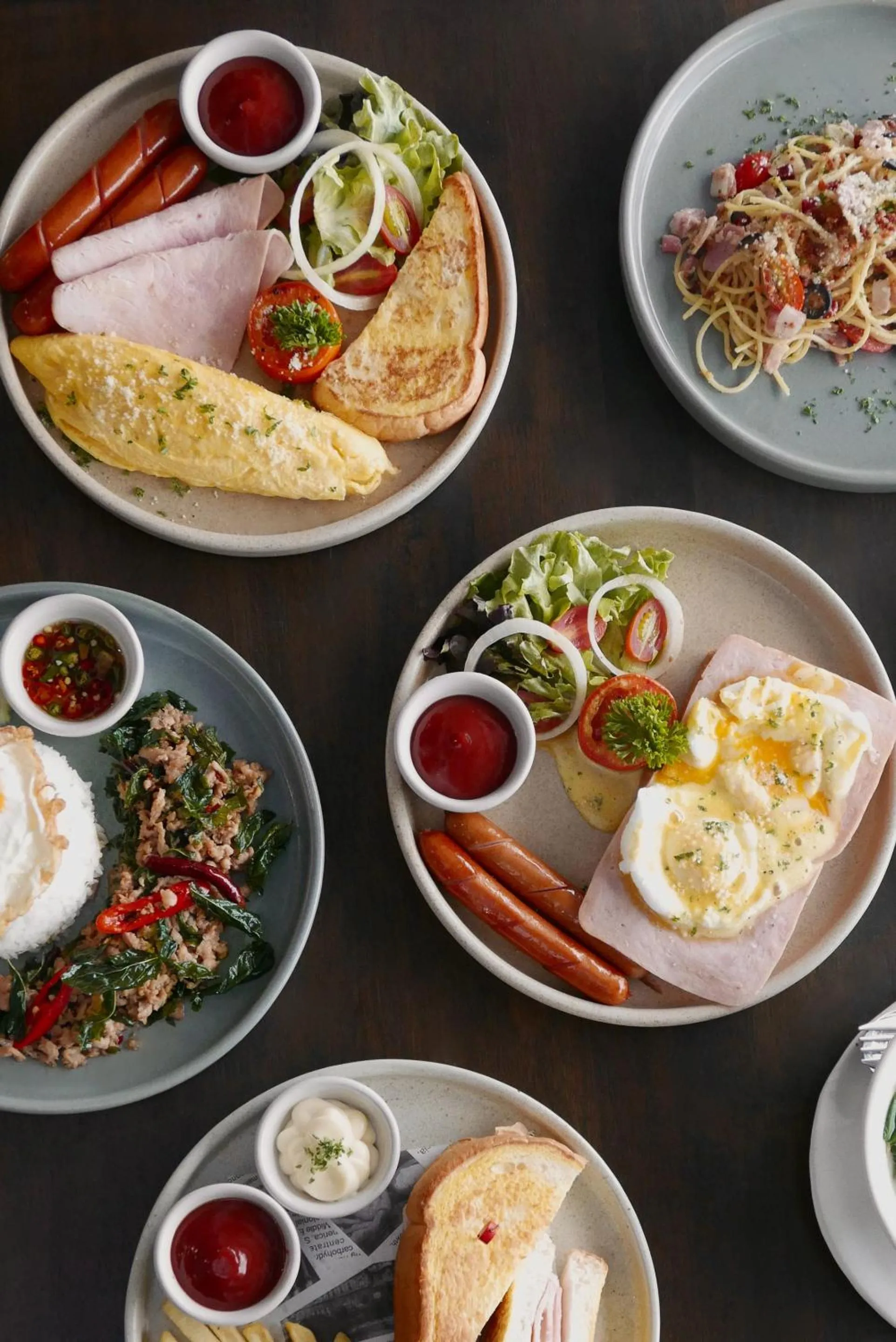 Breakfast in Livable Hotel Bangkok