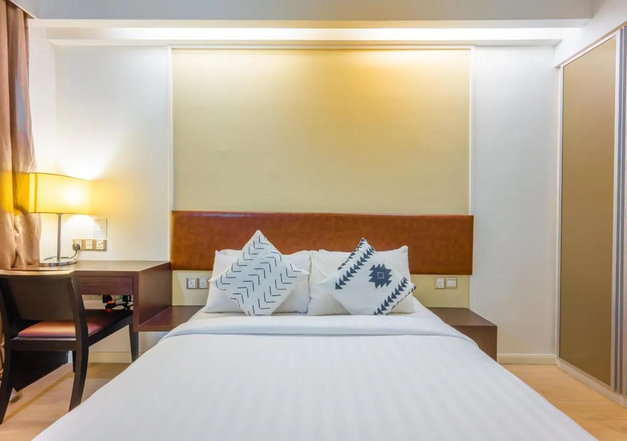 Bed in Greystone Centrestage PJ