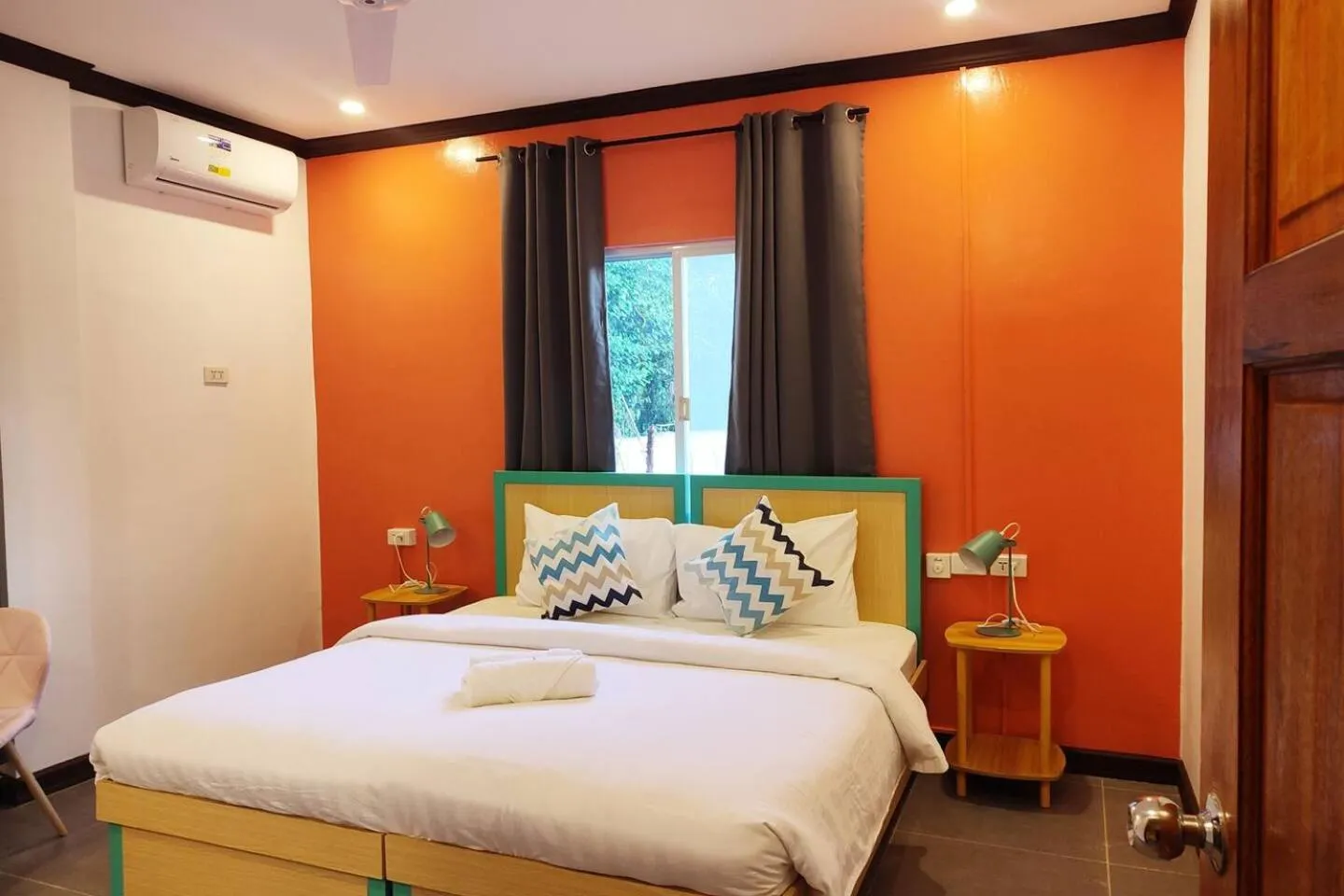 Bedroom, Bed in Abraham Bohol