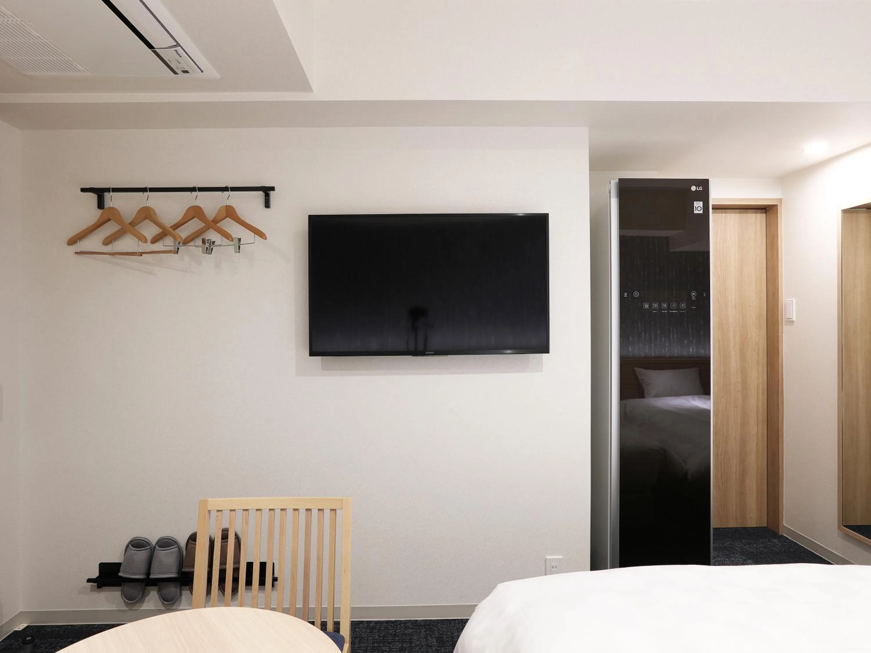 Photo of the whole room, Bed in Henn na Hotel Premier Nagoya Fushimiekimae