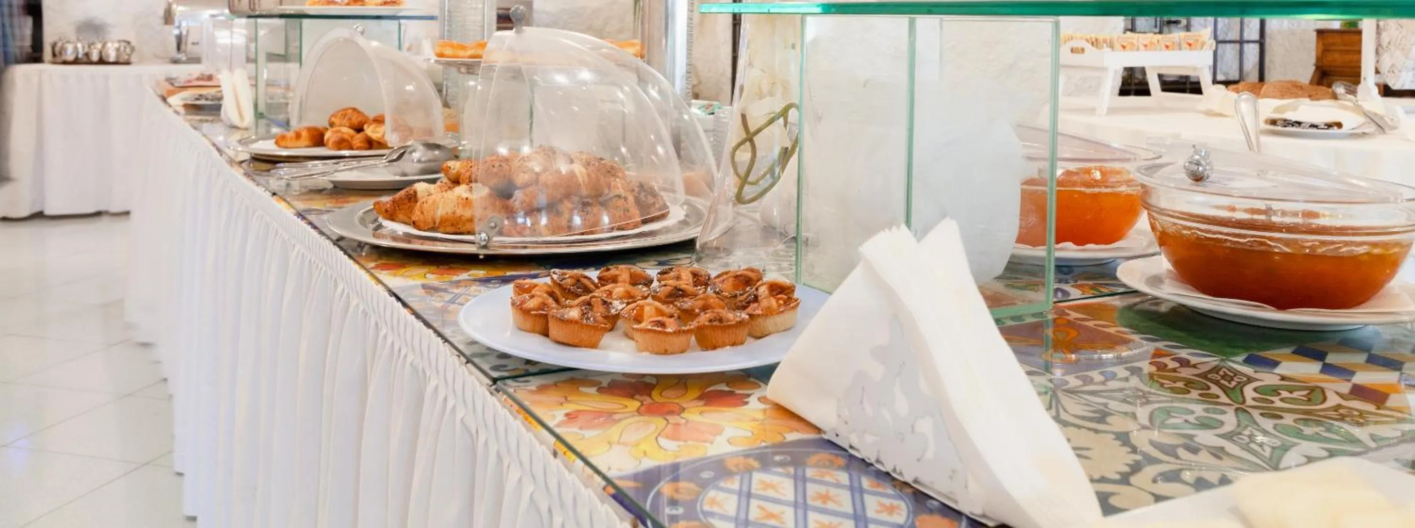 Breakfast in Paradiso Terme Resort & SPA con 5 piscine termali