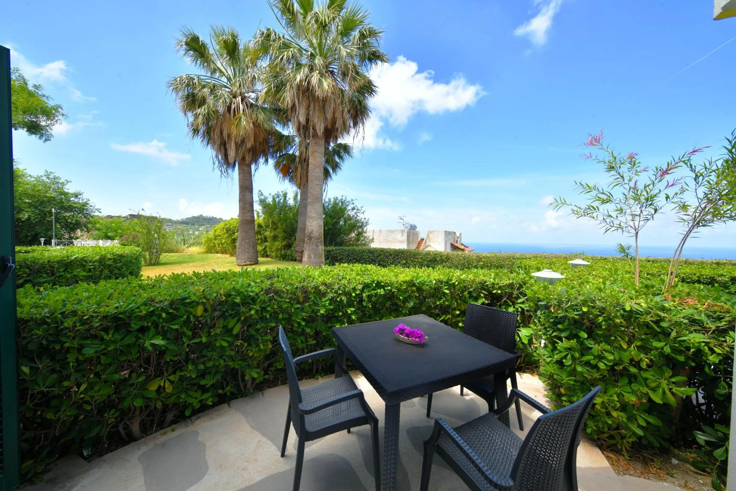 Garden view in Paradiso Terme Resort & SPA con 5 piscine termali