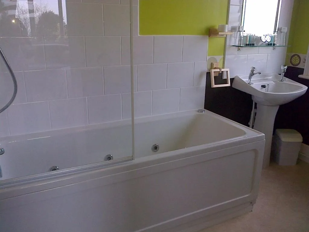 Bathroom in Cornerways