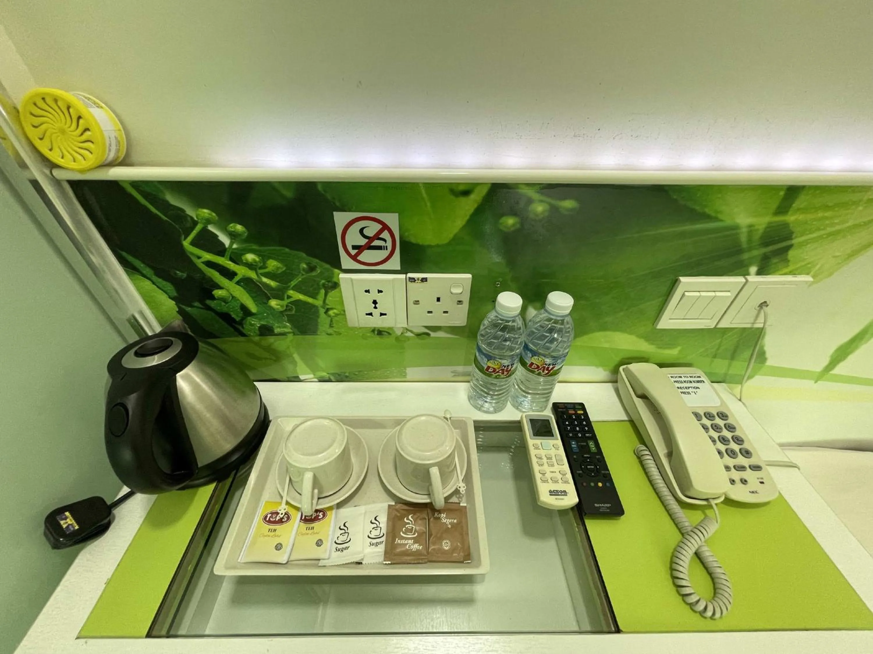 Photo of the whole room in Green Apple Boutique Hotel