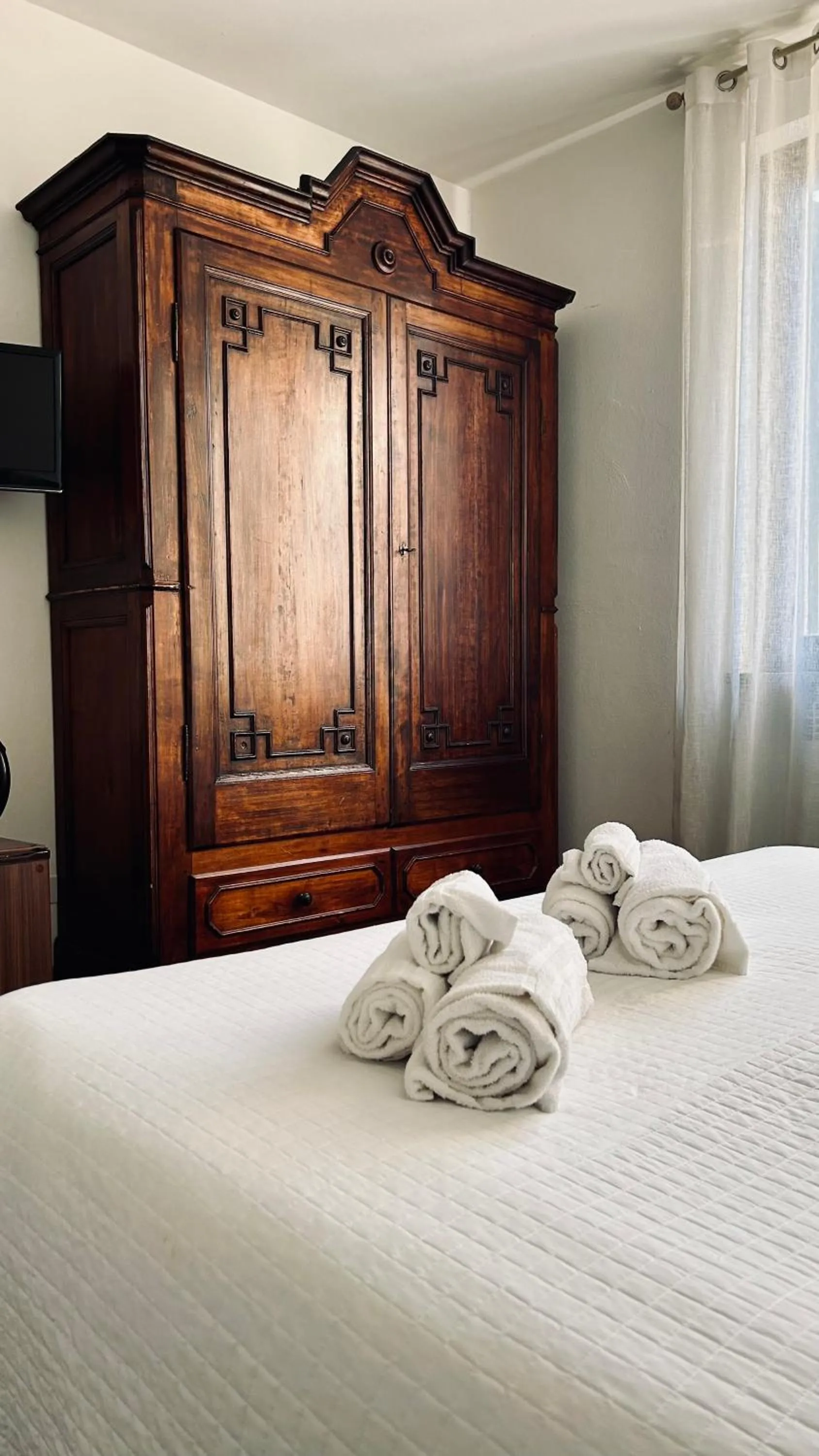 Bed in Albergo Al Castello