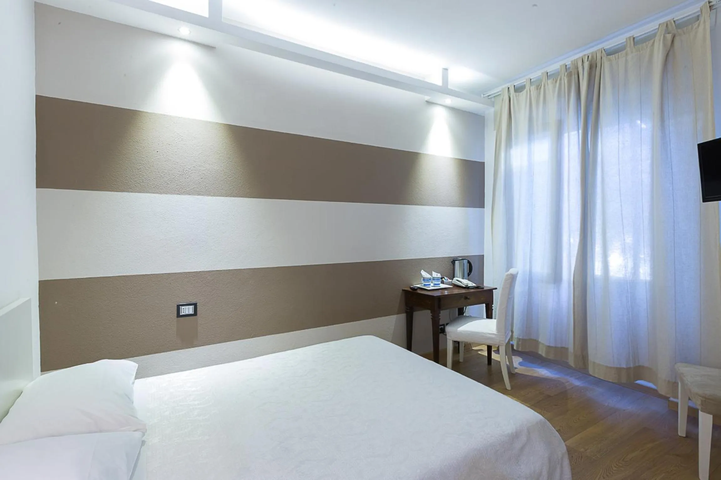 Bedroom, Bed in Albergo Al Castello