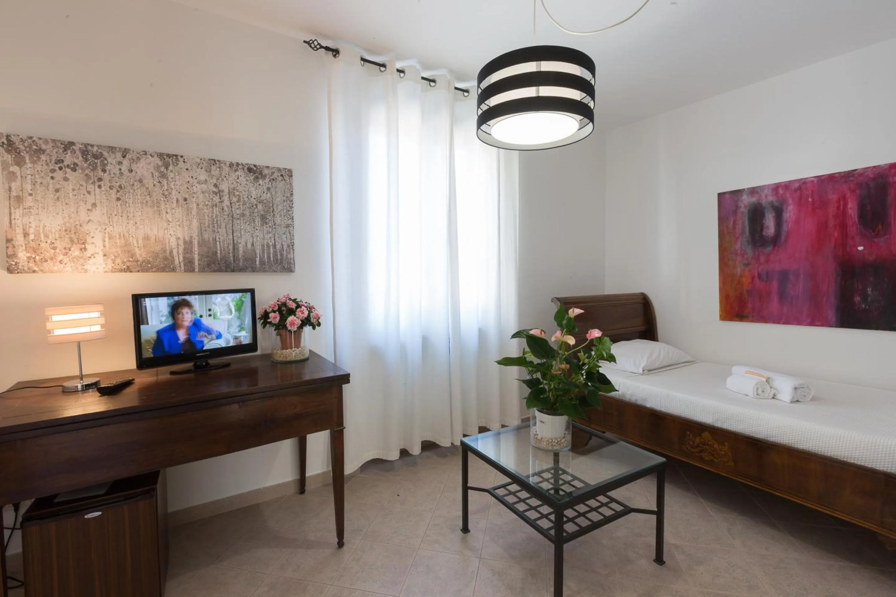 Living room, Bed in Albergo Al Castello