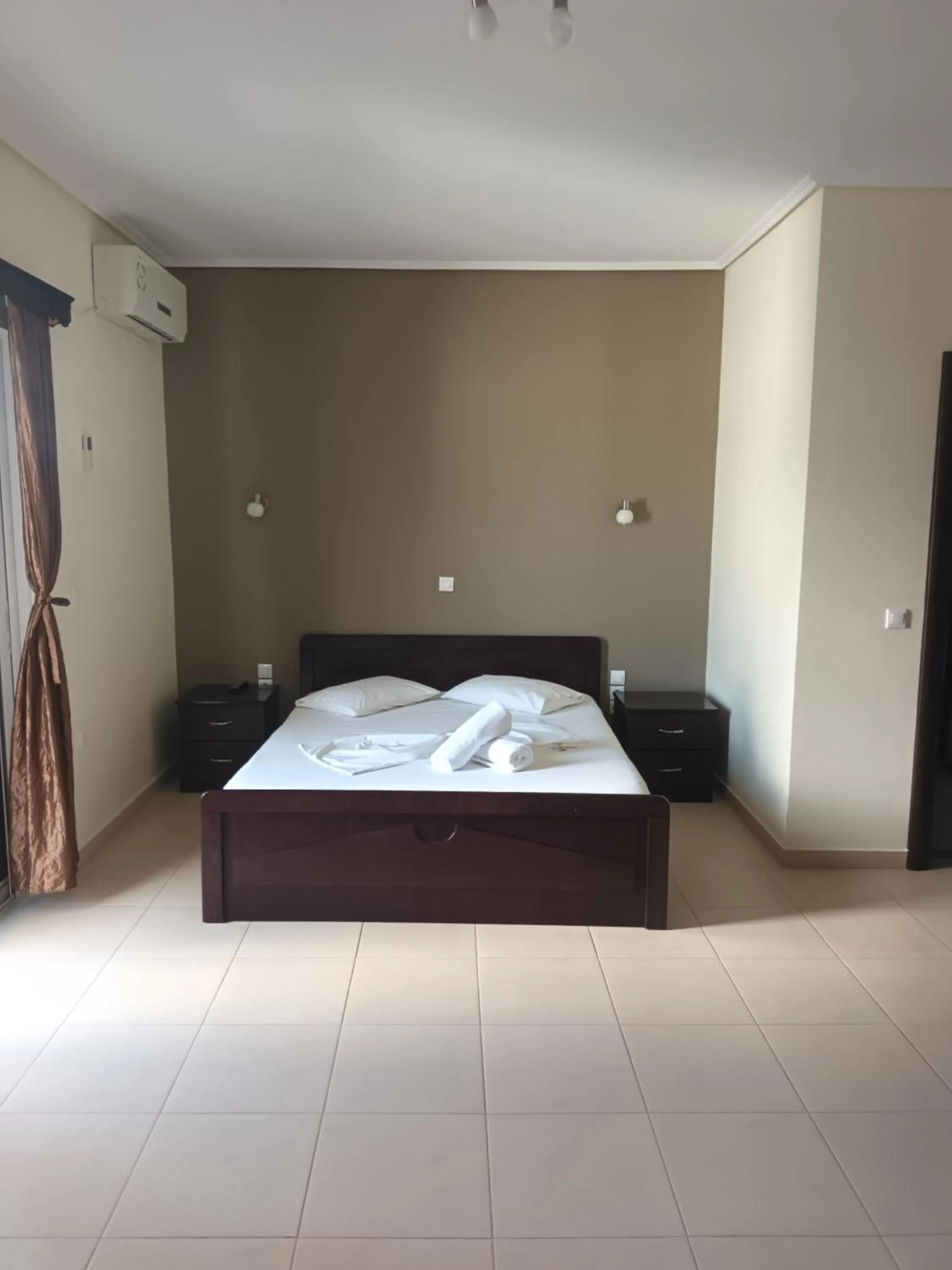 Bed in Vila Oscar