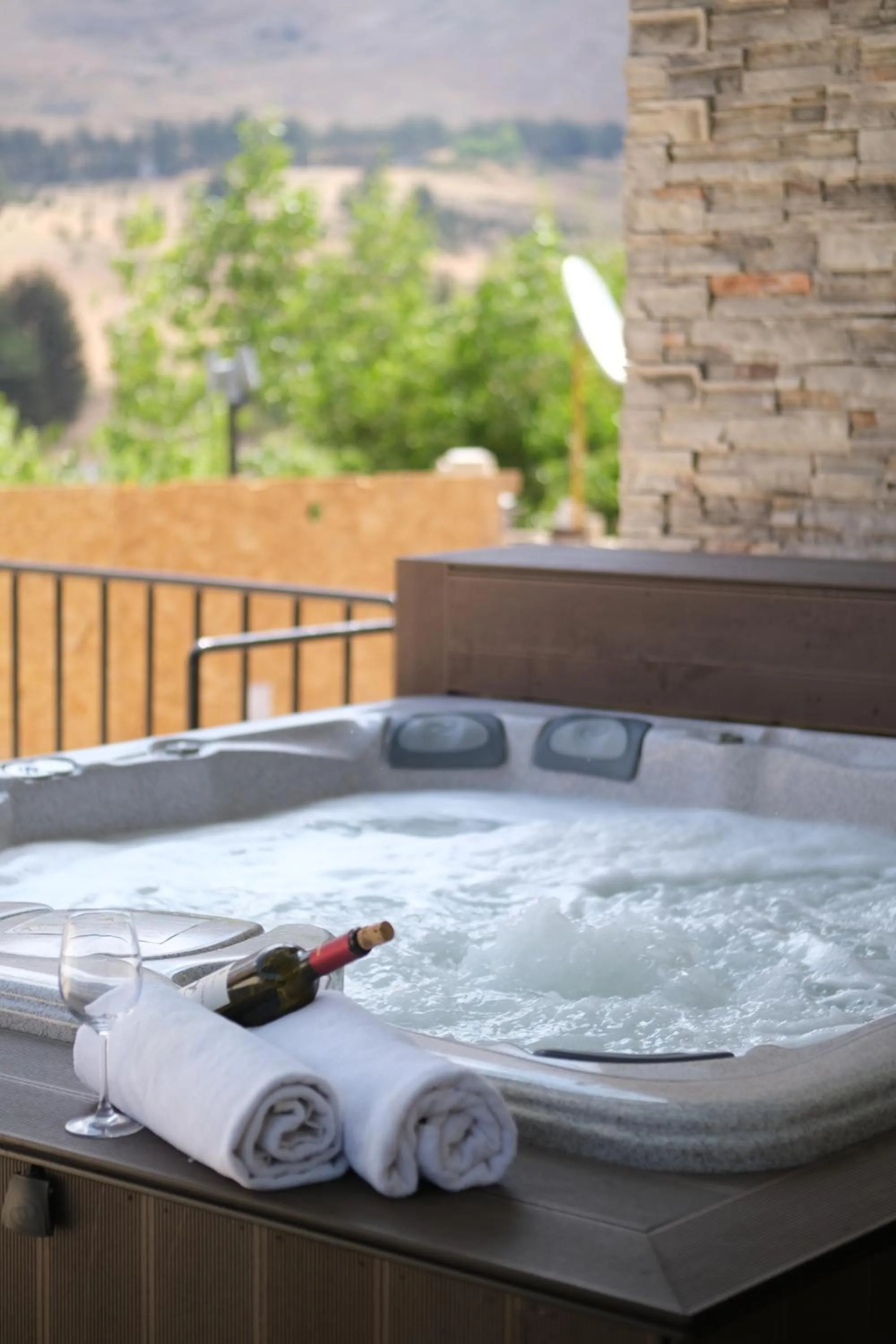 Hot Tub in Chalet de Charme, Cedar, Lebanon, ENTIRE CHALET
