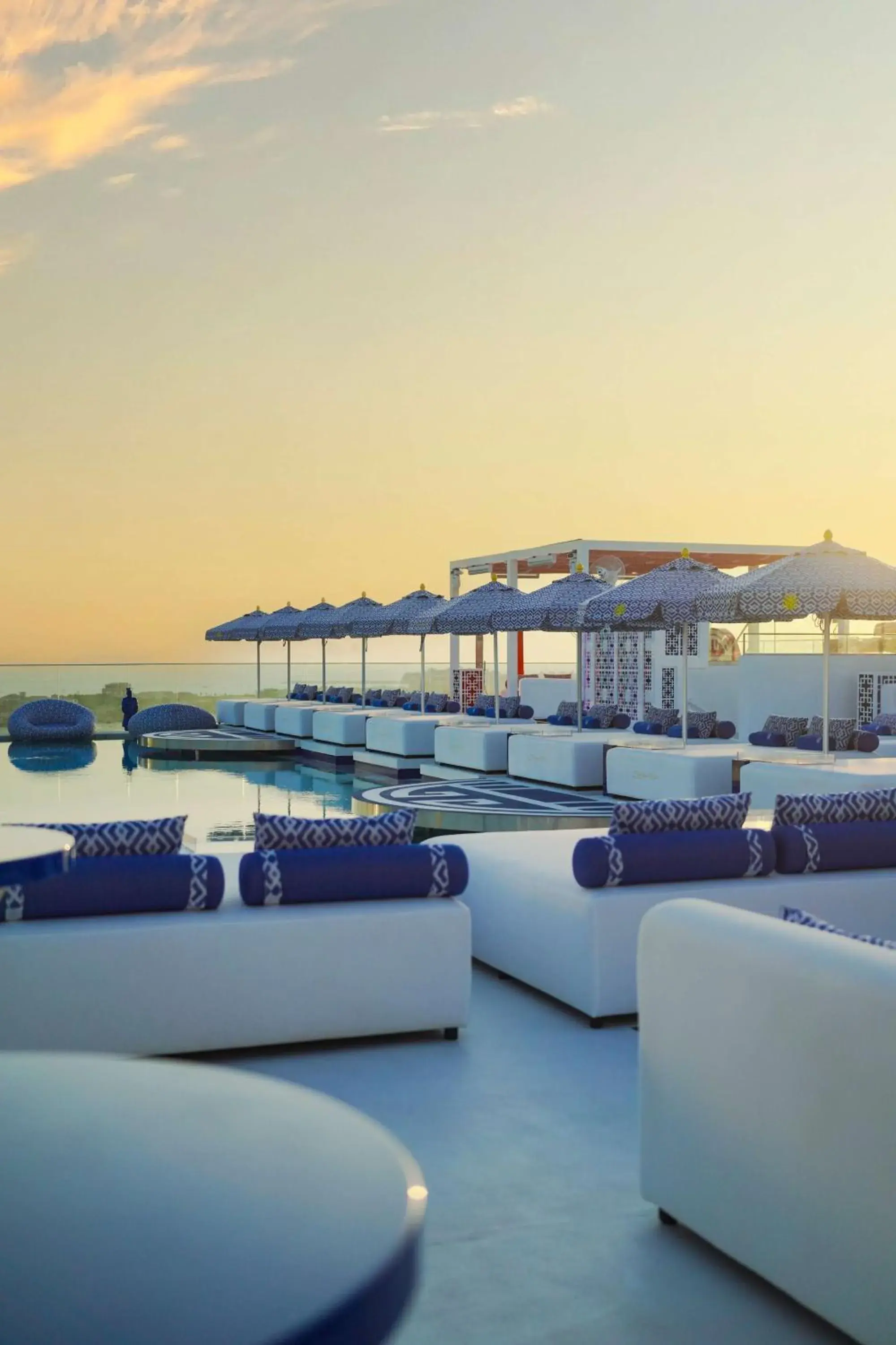 Restaurant/places to eat in Radisson Beach Resort Palm Jumeirah Restaurant/places to eat in Radisson Beach Resort Palm Jumeirah