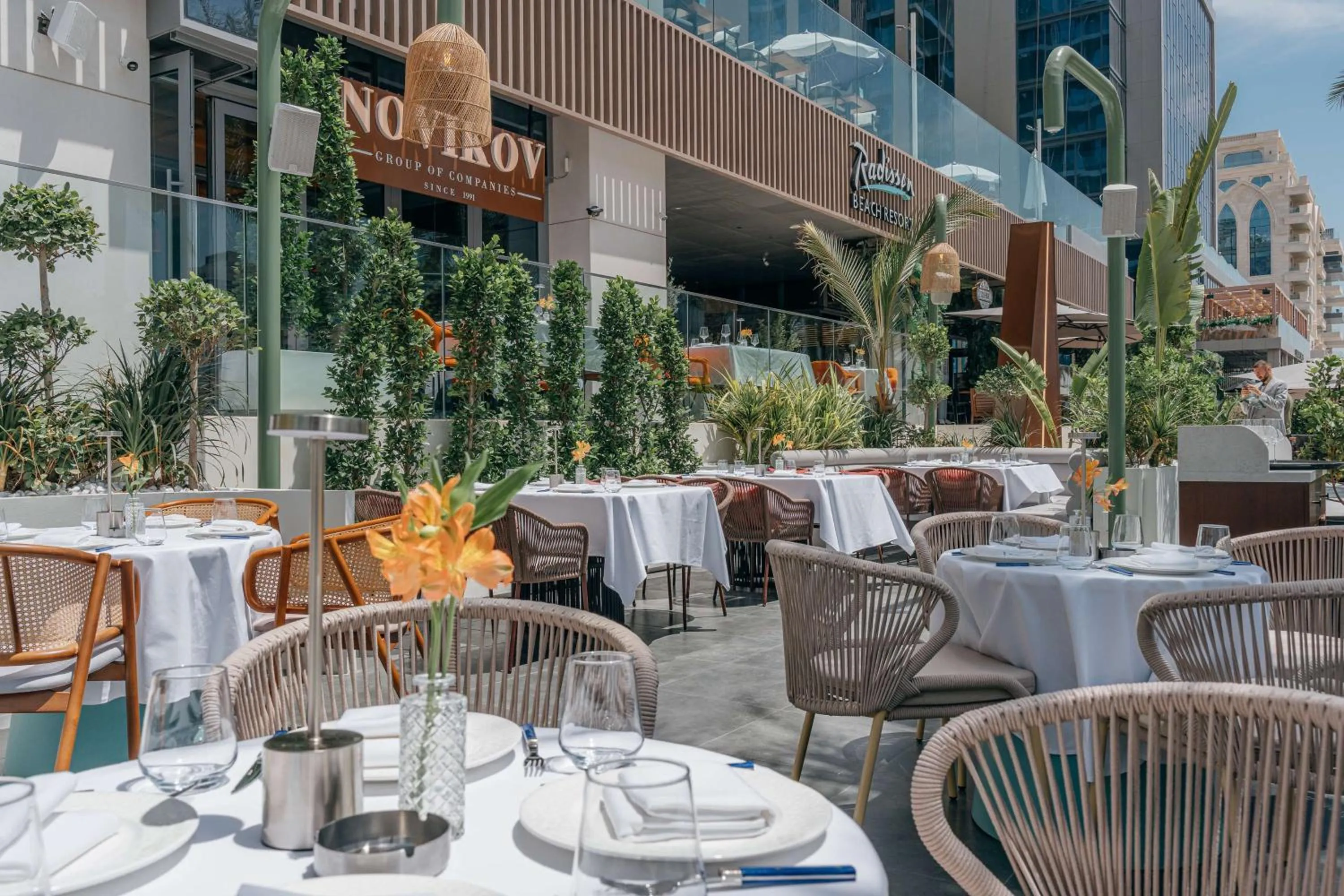 Restaurant/places to eat in Radisson Beach Resort Palm Jumeirah