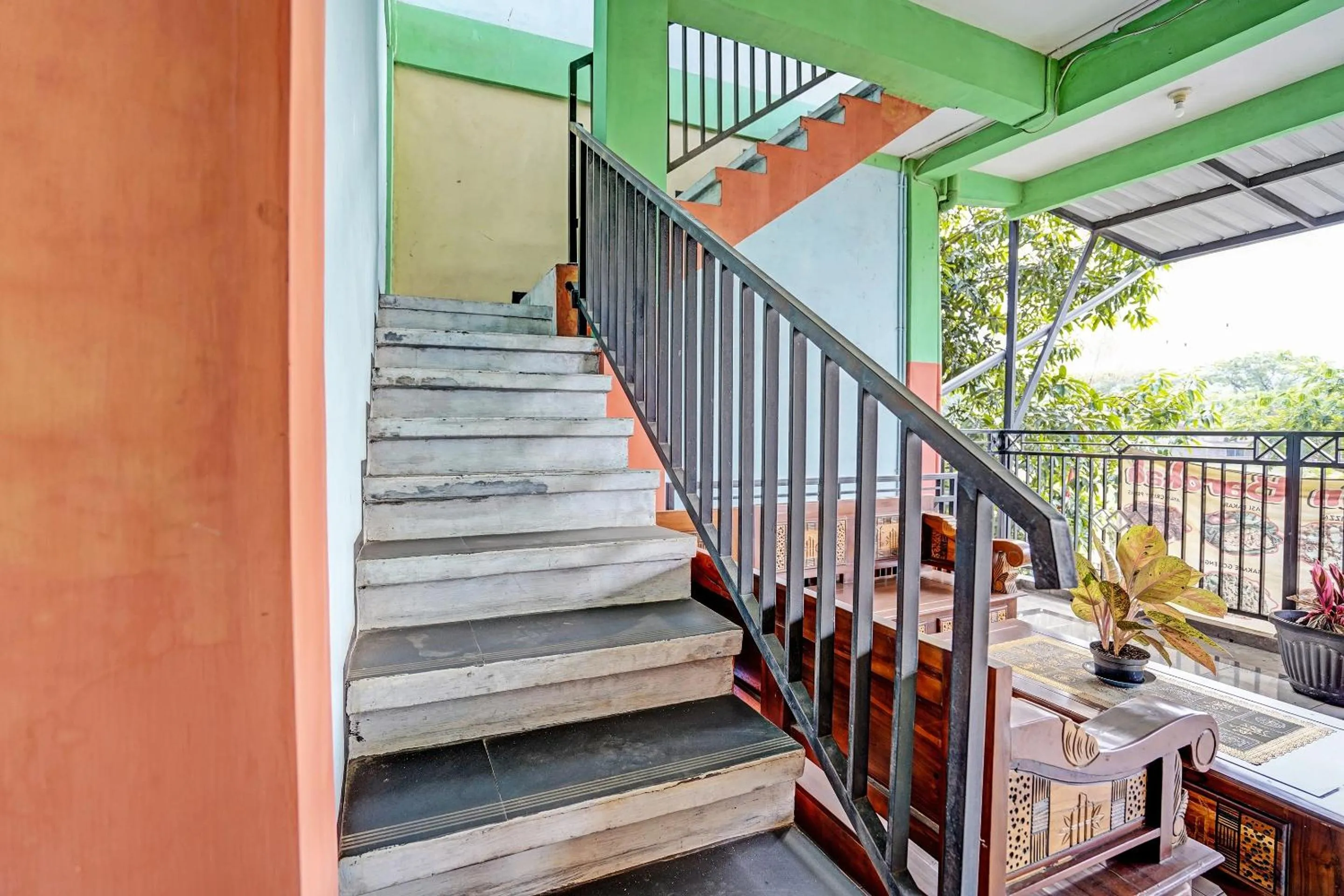 Lobby or reception in Hotel O Kost Esklusif Barokah