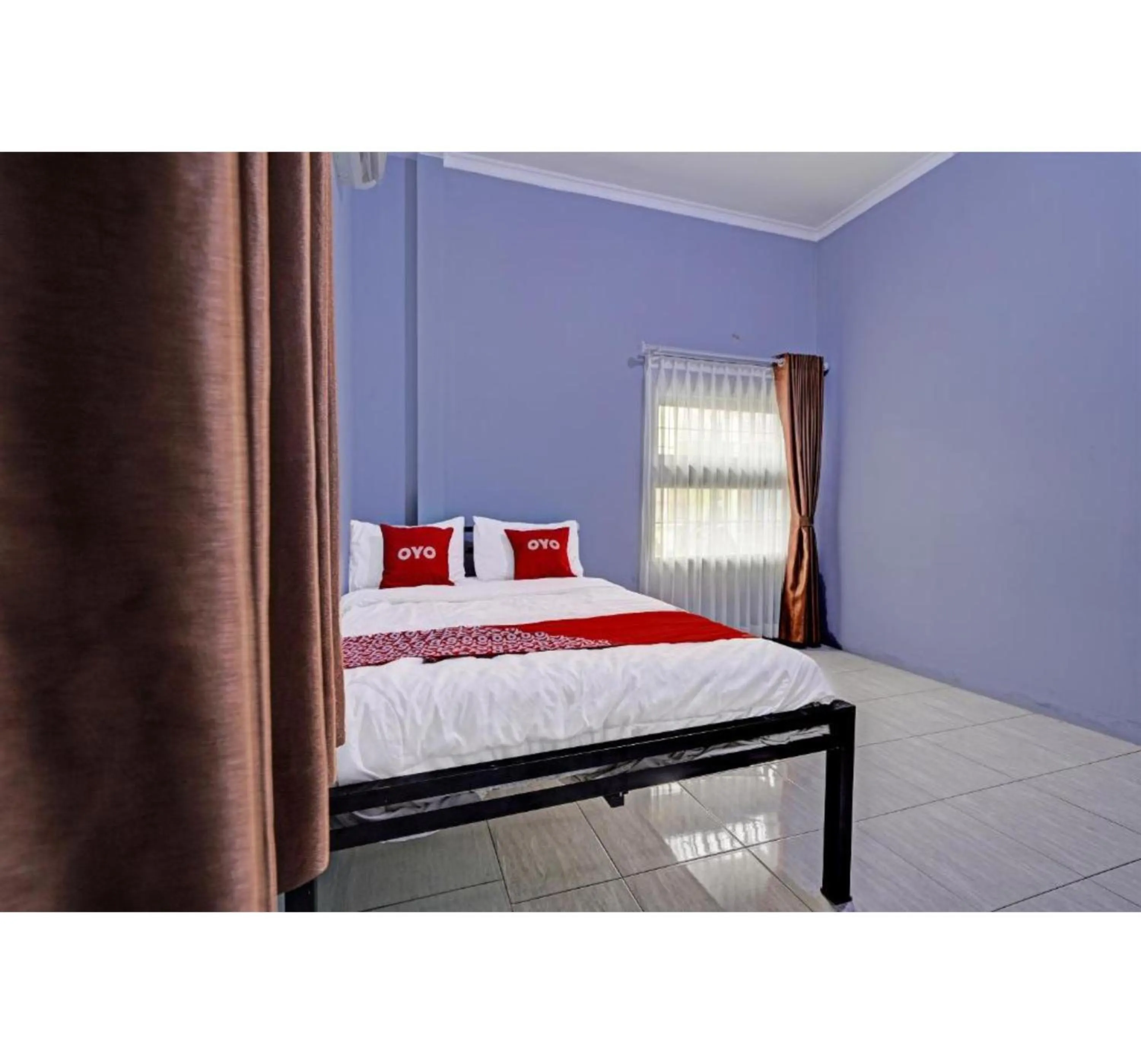 Bedroom, Bed in OYO Life 91592 Aaliya Guest House Syariah