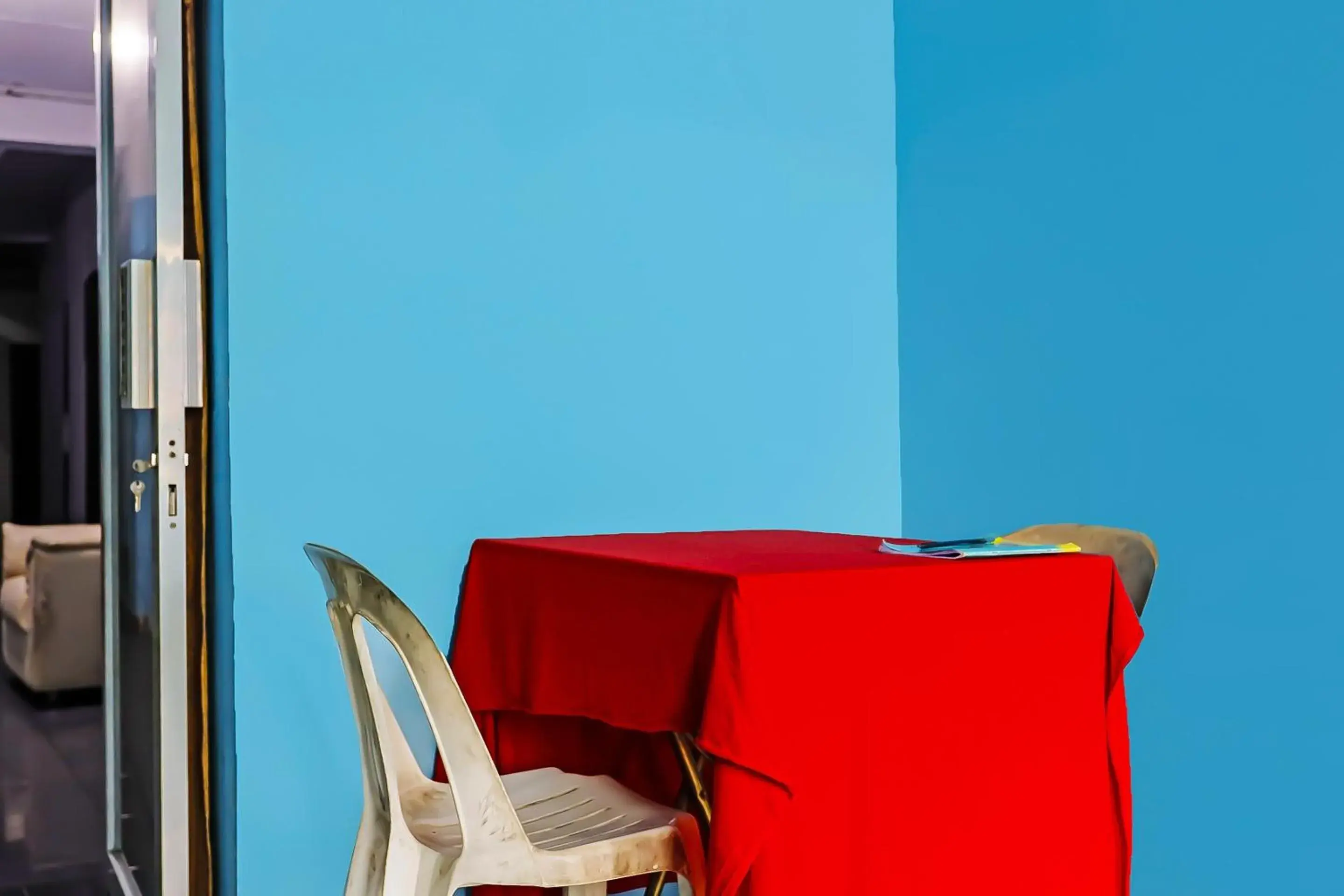 Lobby or reception in Hotel O Rafika Homestay SyariahNearTempat Makan Pagi Sore Nohil Lobby or reception in Hotel O Rafika Homestay SyariahNearTempat Makan Pagi Sore Nohil