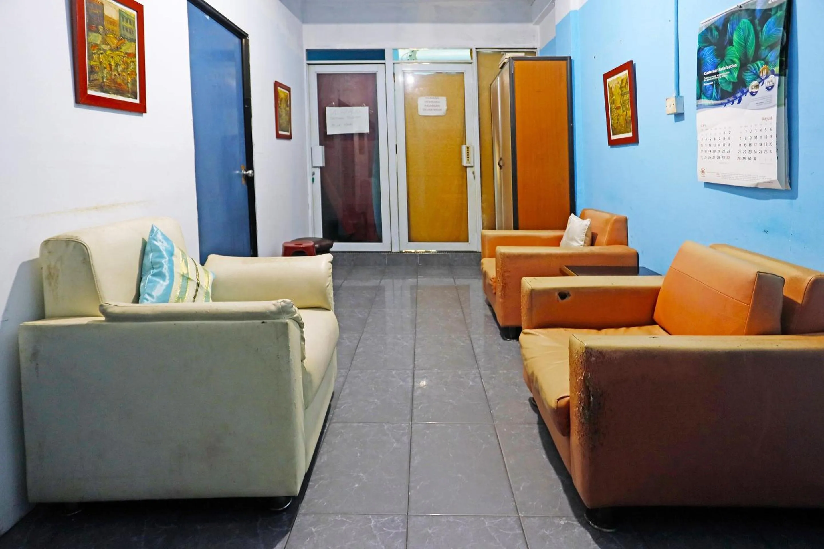 Lobby or reception in Hotel O Rafika Homestay SyariahNearTempat Makan Pagi Sore Nohil