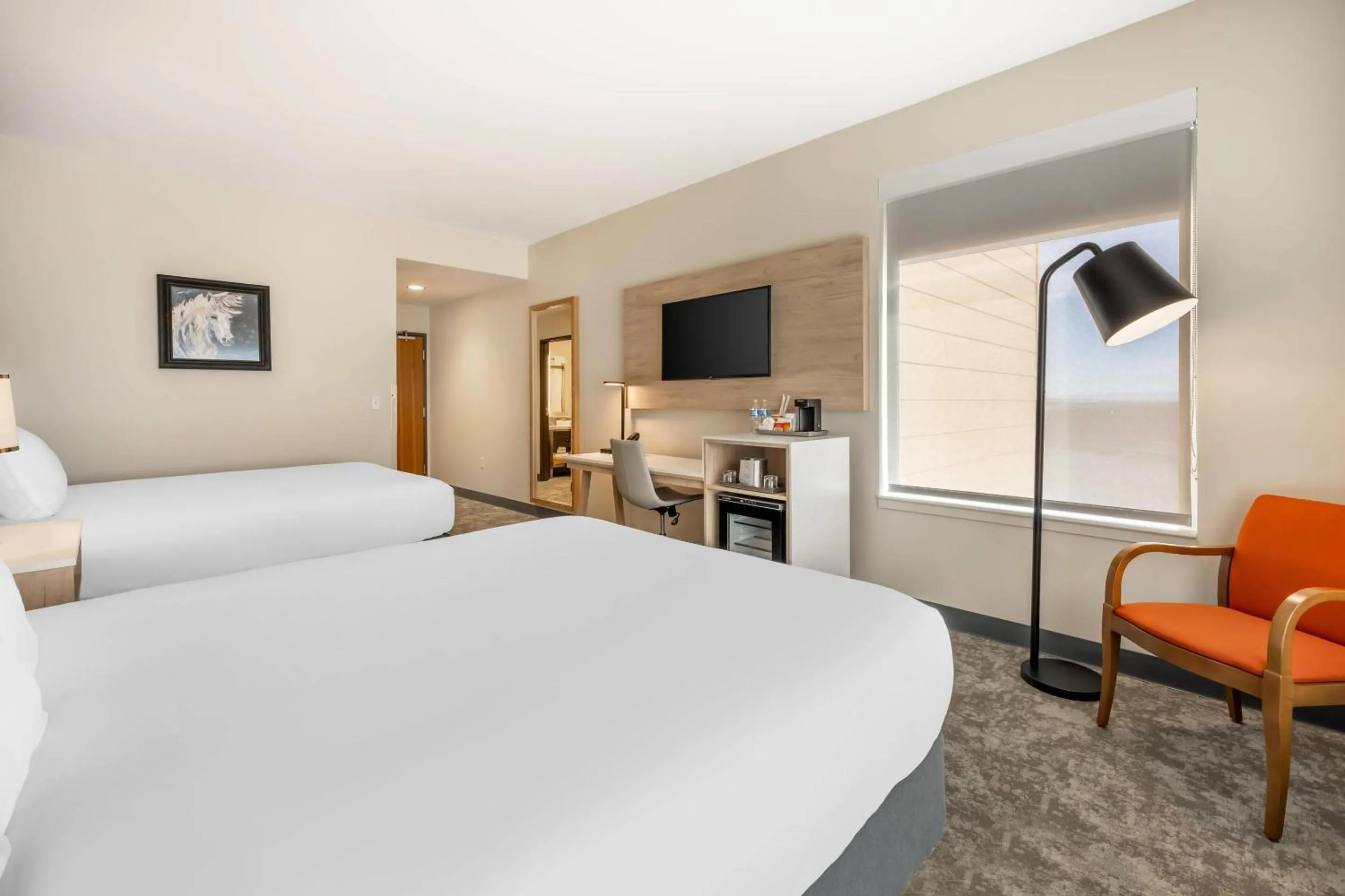 Bedroom, Bed in Radisson Hotel Pendleton Airport