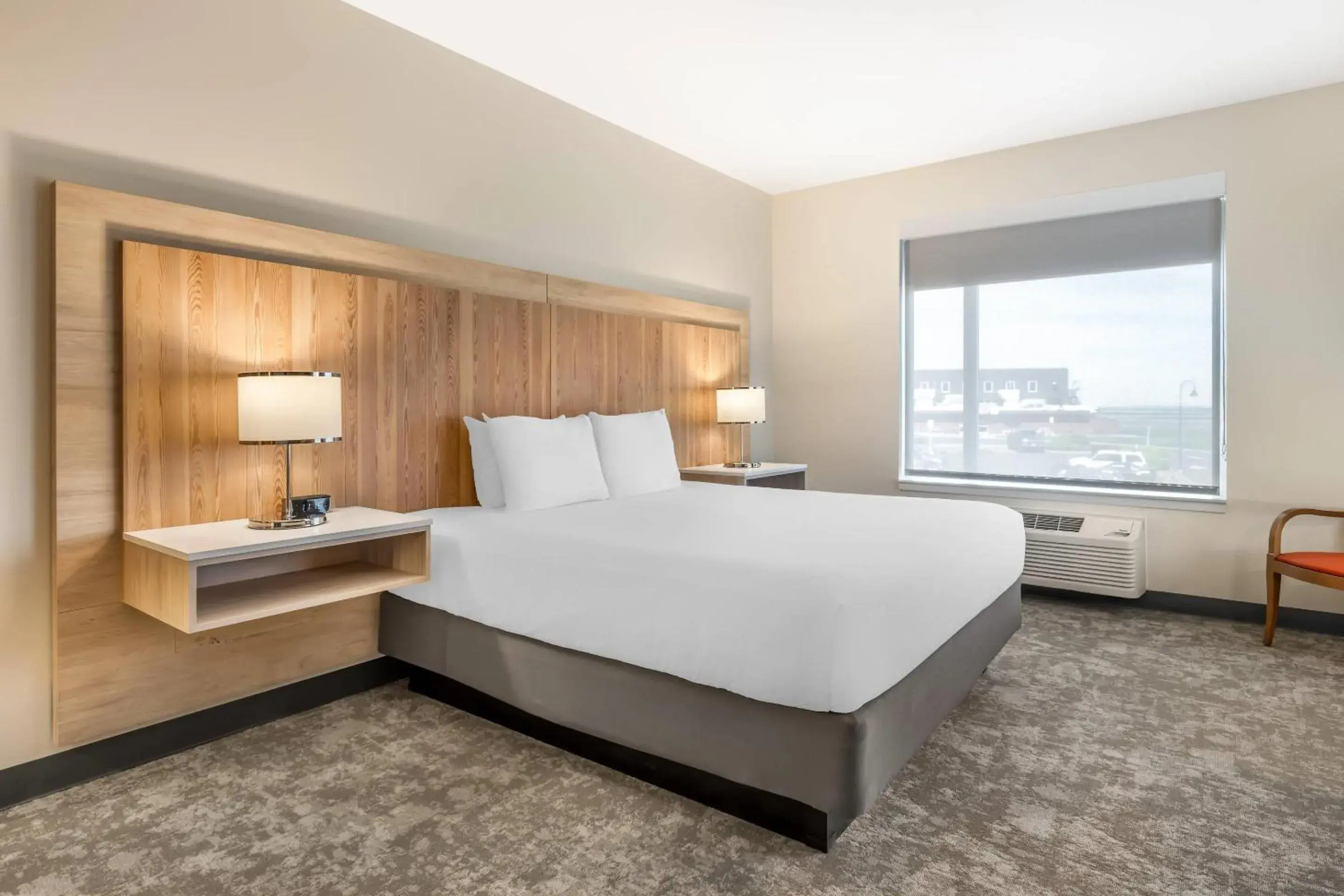 Bedroom, Bed in Radisson Hotel Pendleton Airport Bedroom, Bed in Radisson Hotel Pendleton Airport