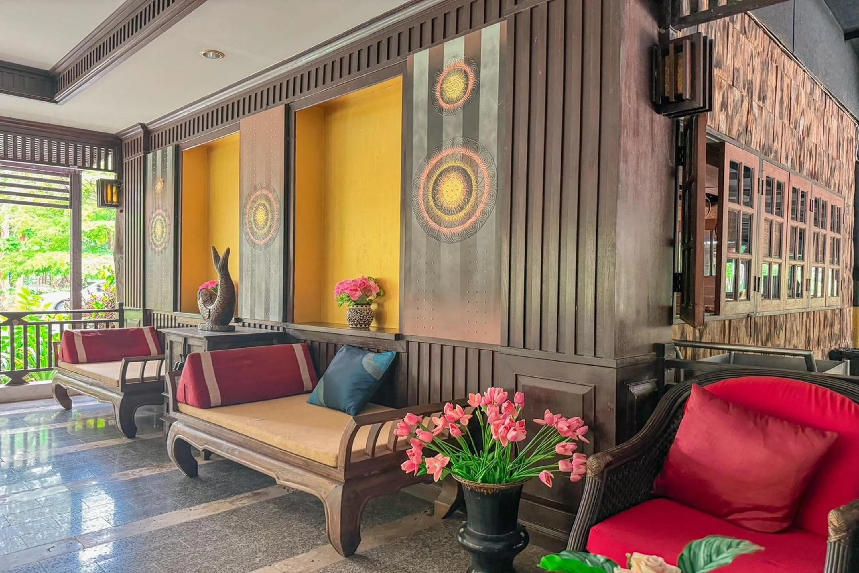 Seating area in Royal Ping Garden and Resort