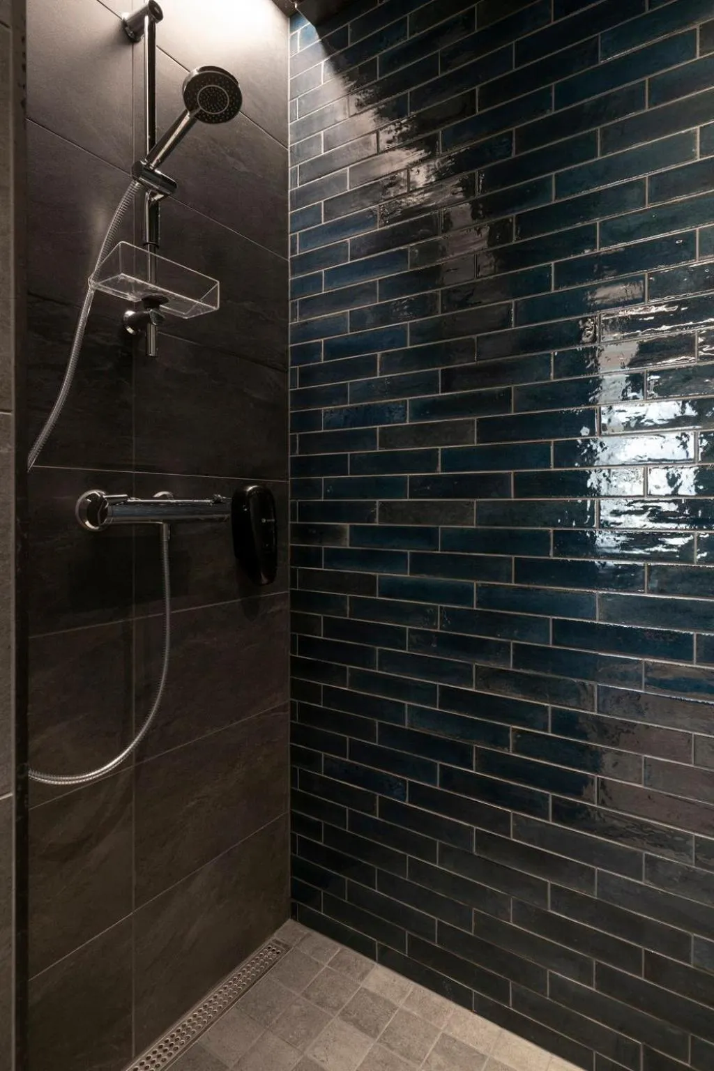 Shower in Ski-Inn Kultakero