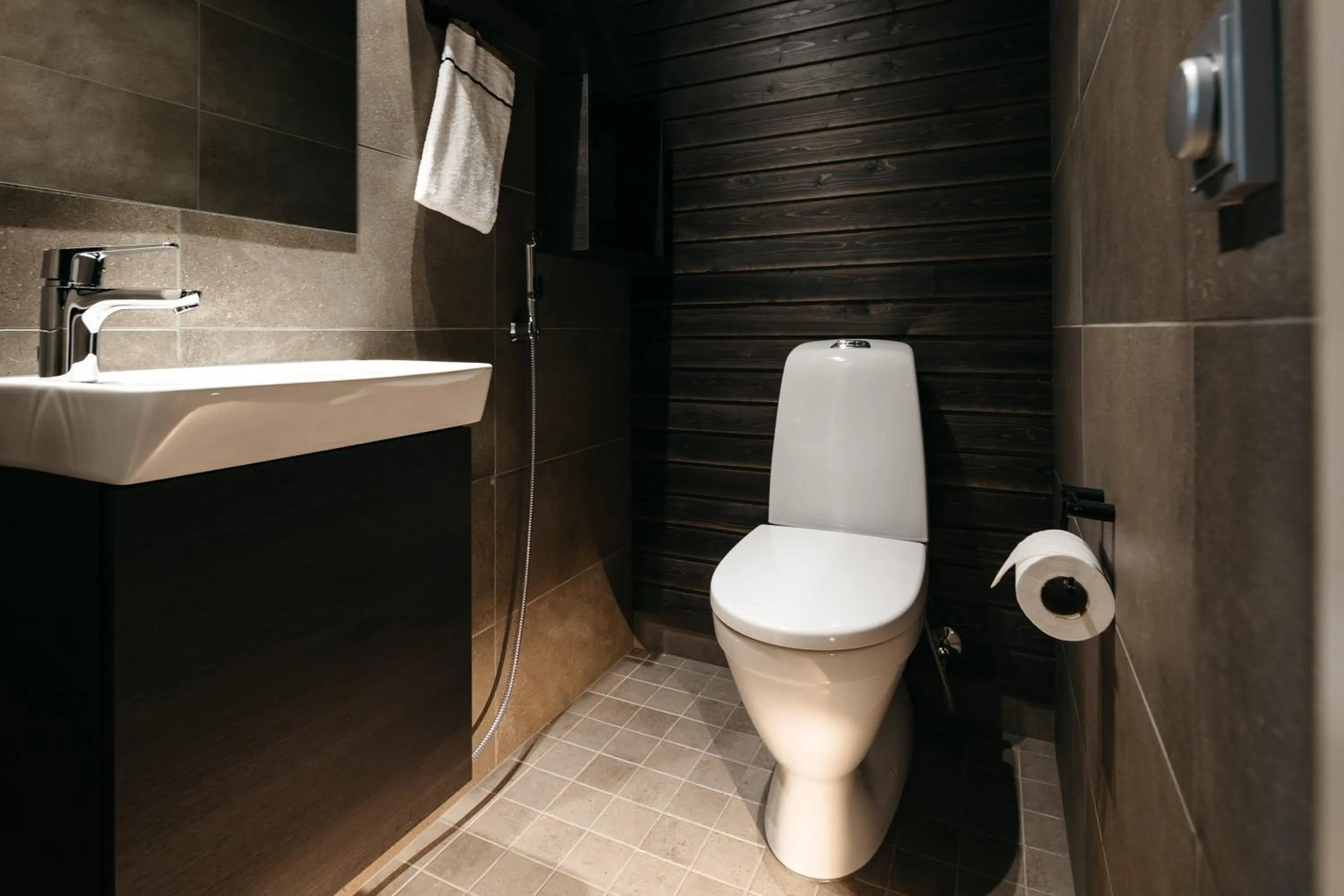 Toilet in Ski-Inn Kultakero