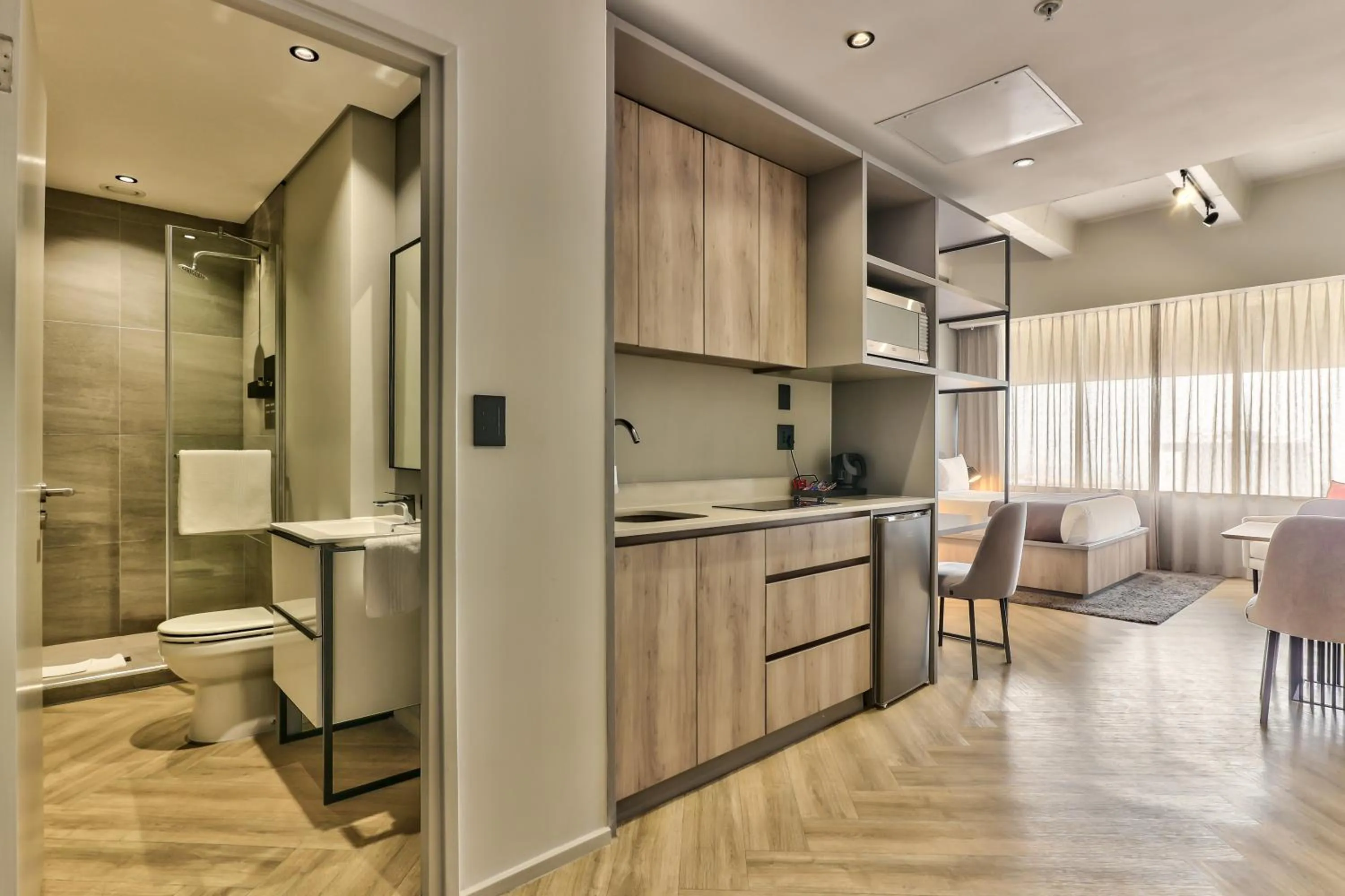 Toilet in WINK Aparthotel One Thibault